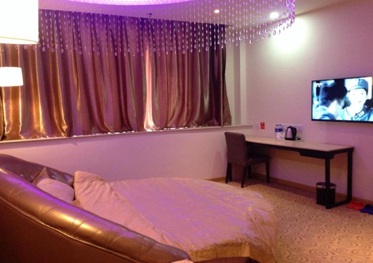Deluxe Suite Room photo 1
