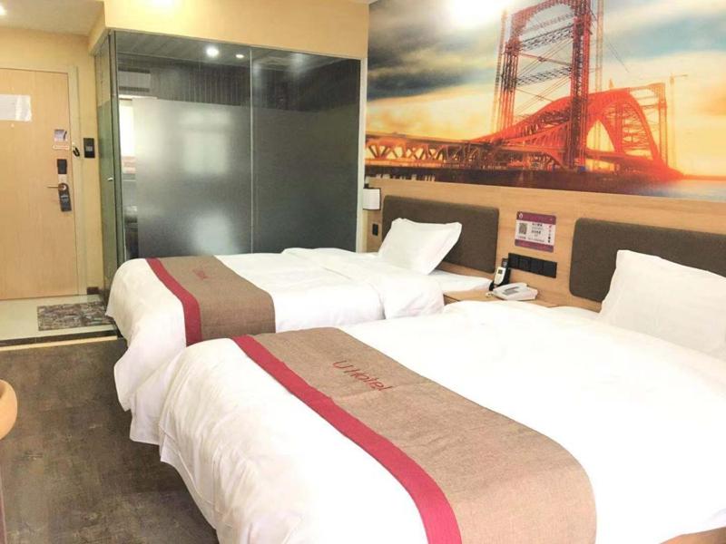 Standard Twin Room photo 1