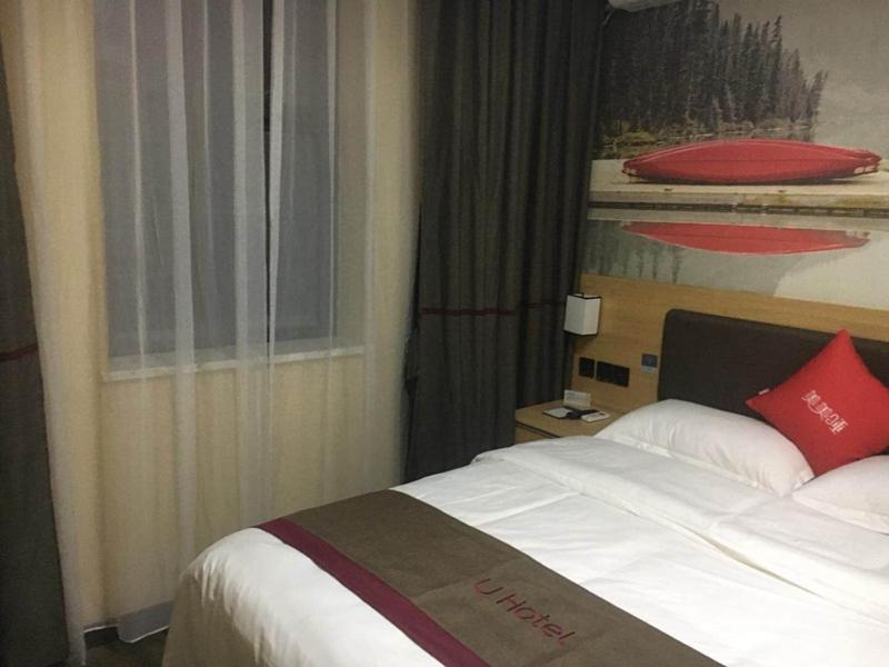 Economy Twin Room