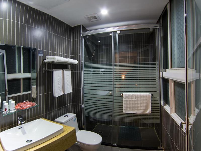 Business Twin Room photo 3