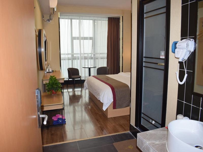 Deluxe Twin Room - Photo 3