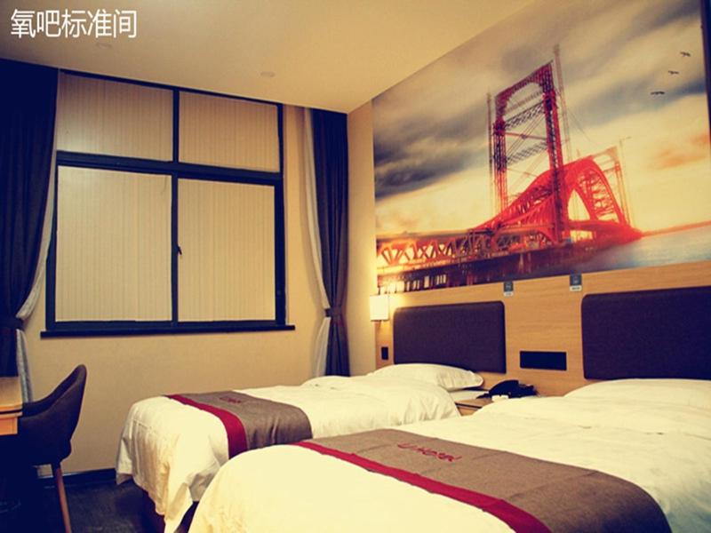 Business Twin Room photo 1