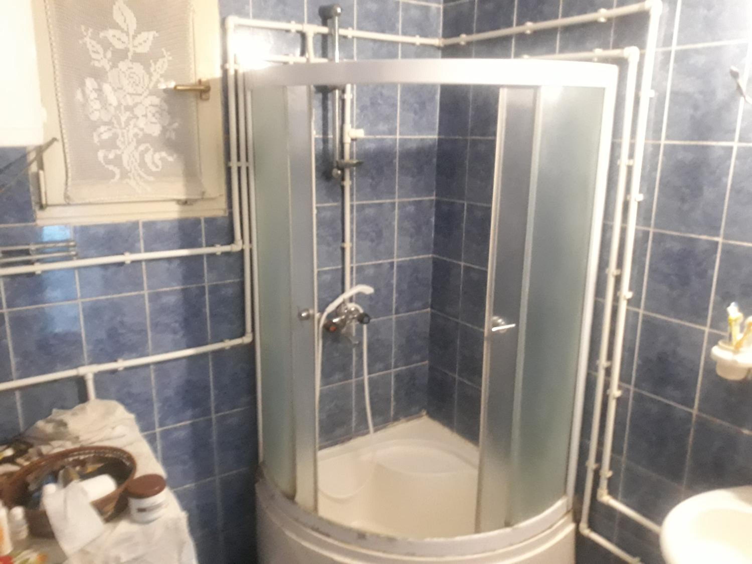 Triple Room with Shared Bathroom photo 1