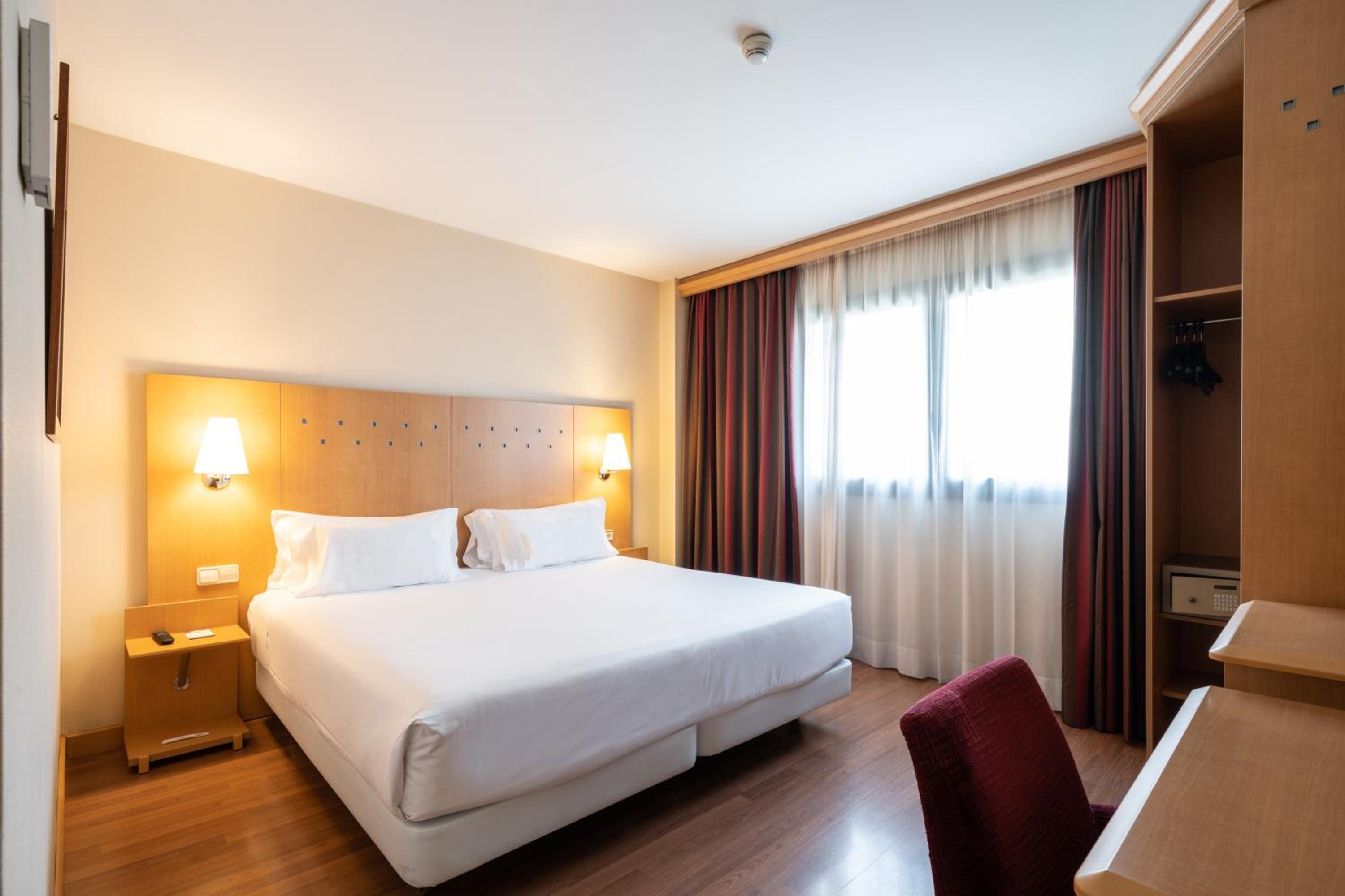 Habitación Doble Estándar o con Dos Camas Individuales.