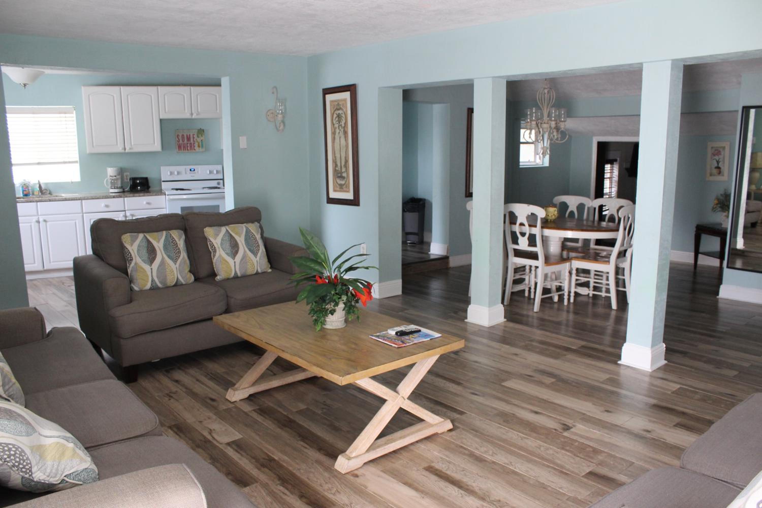 Two-Bedroom Apartment with Garden View - Photo 1