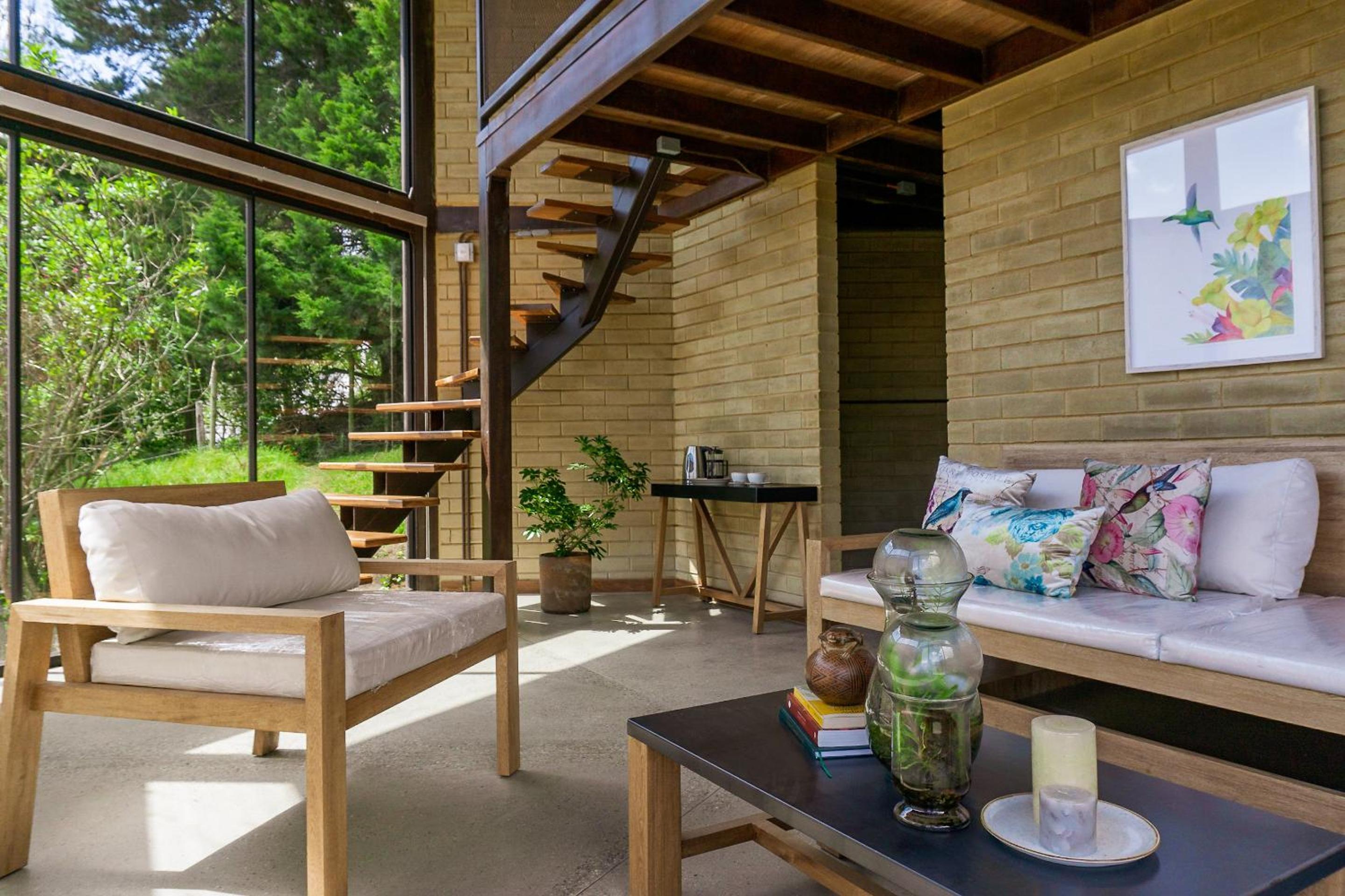 Superior Bungalow photo 1