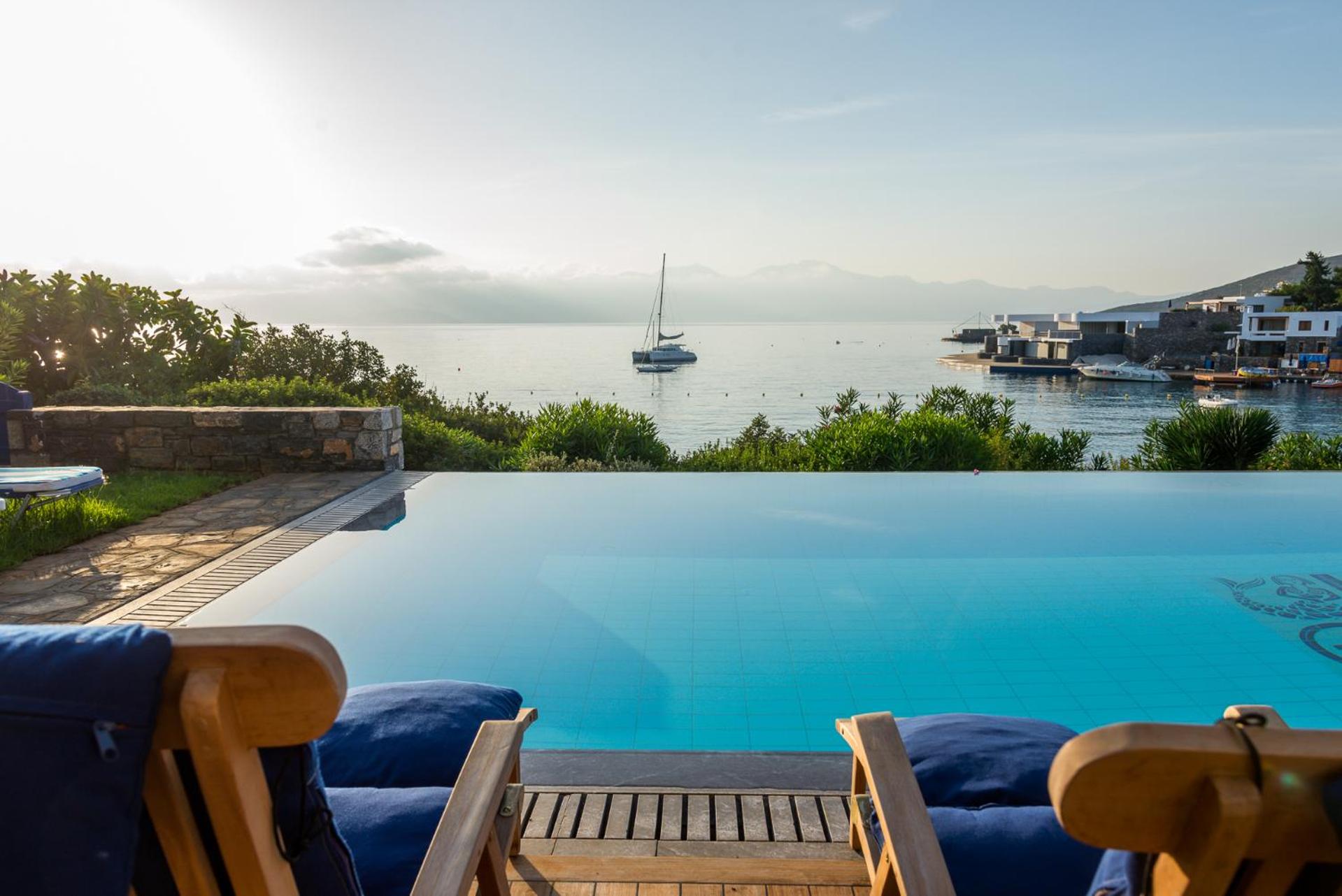Mediterranean Villas Front Sea View with Private Pool - Photo 5