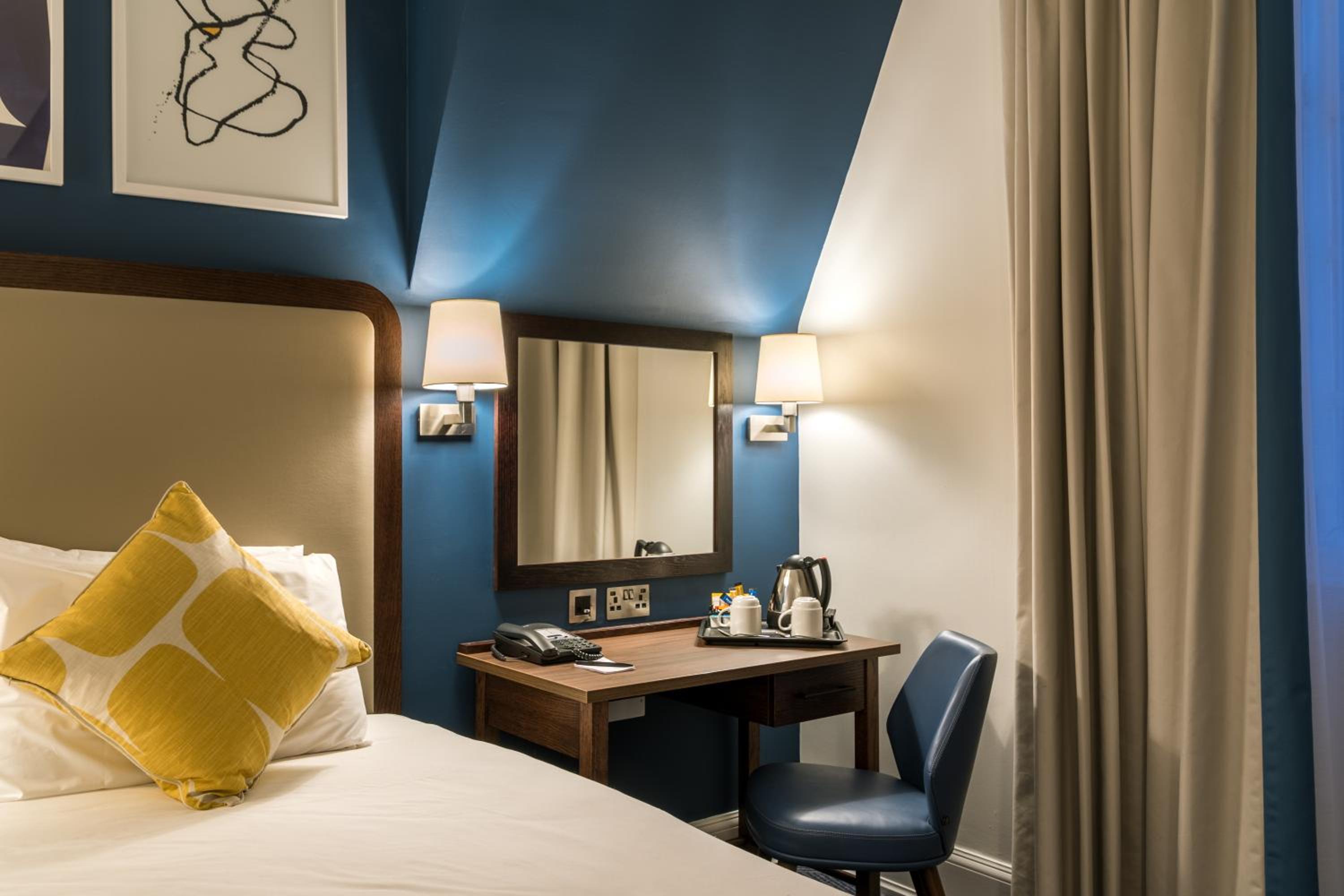 Cozy Single Room