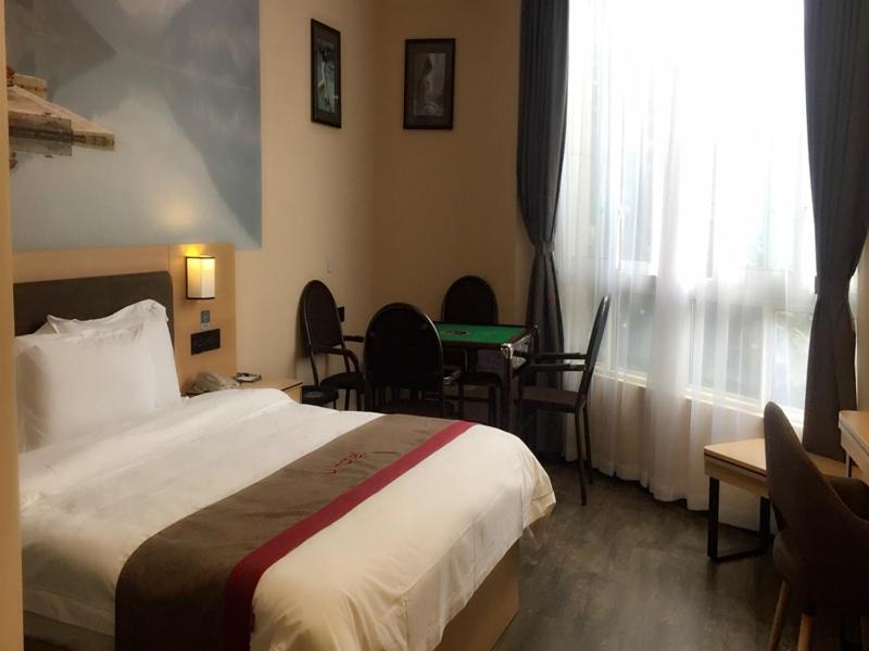 Superior King Room photo 3