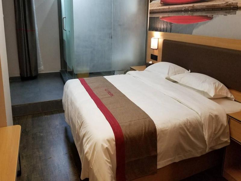 Standard Twin Room - Photo 2