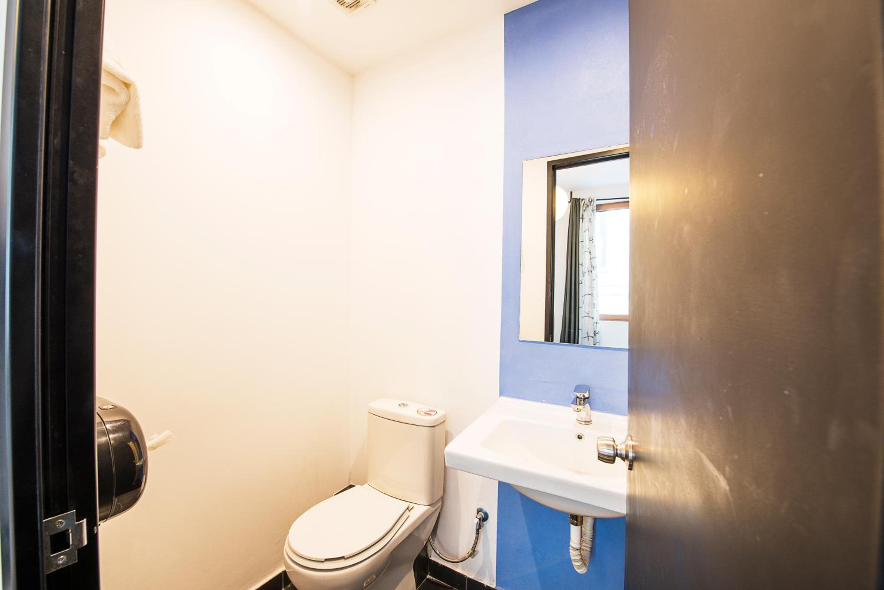 Double Room Ensuite with Balcony photo 2
