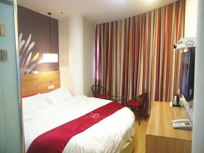 Superior King Room photo 2