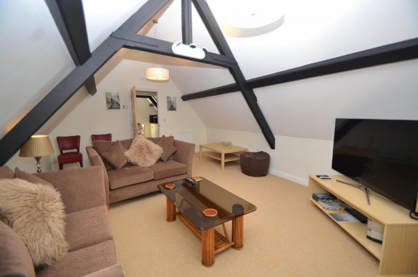 Superior Apartment