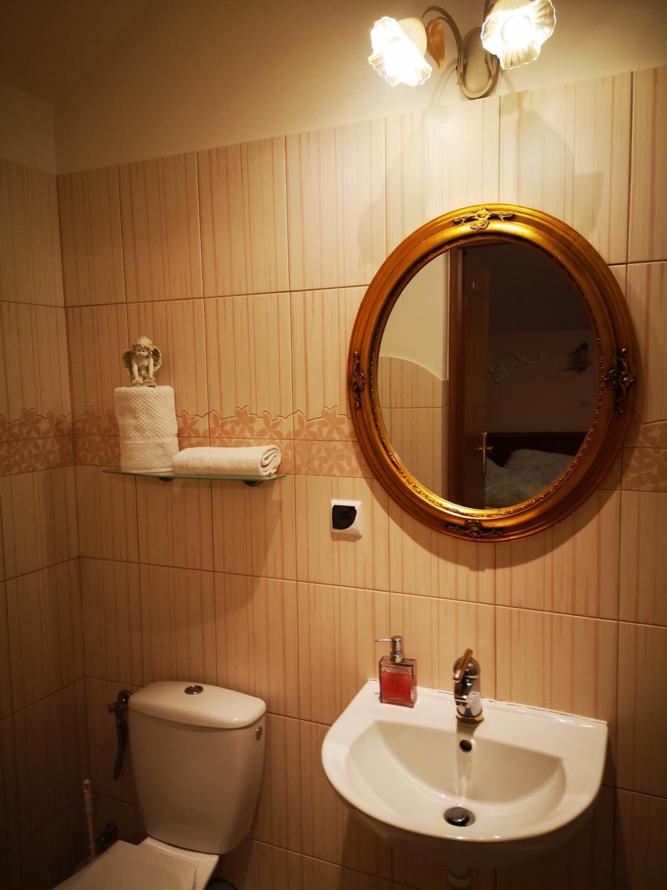 King Room with Balcony photo 3