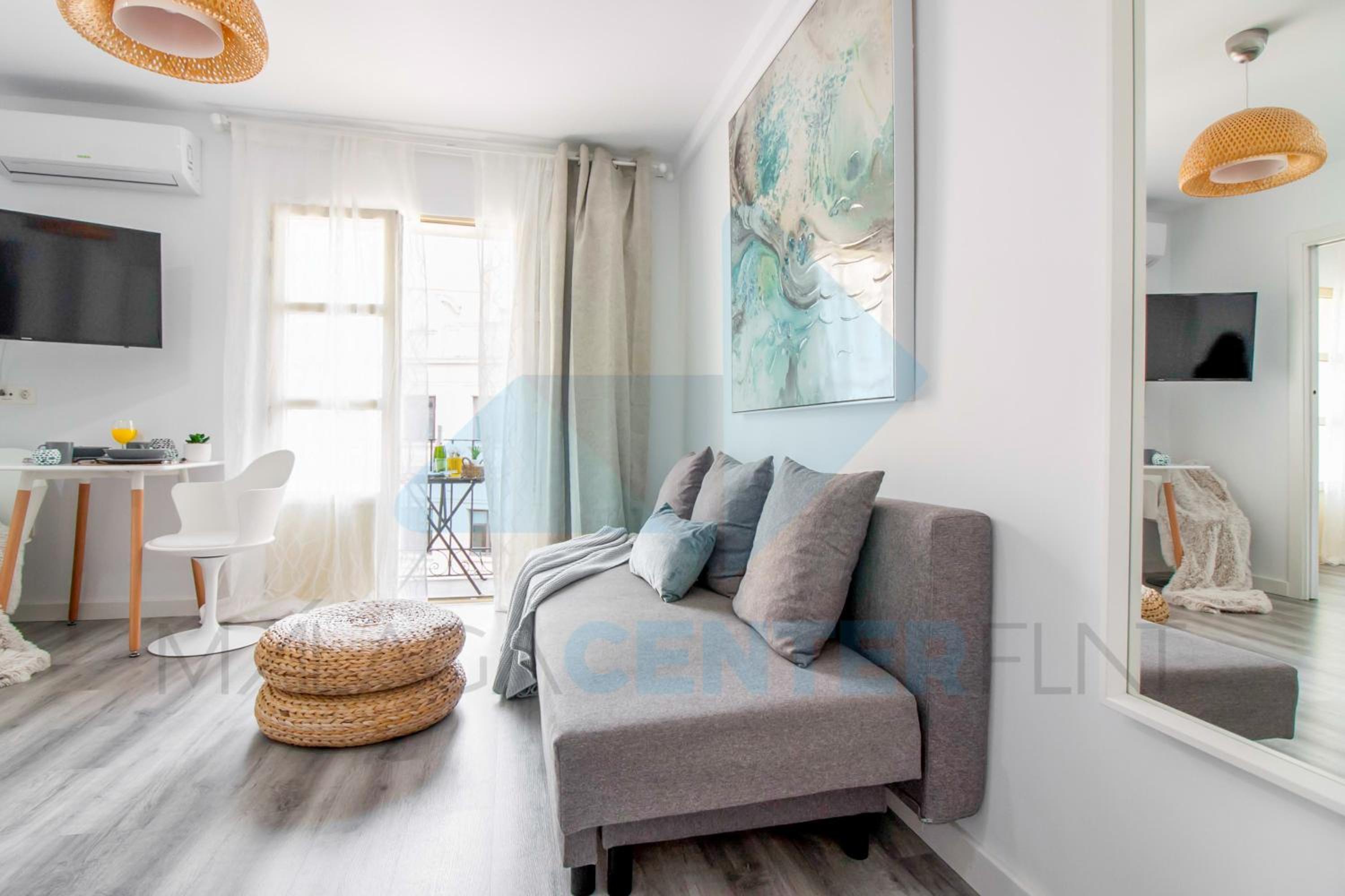 Apartamento con Balcón