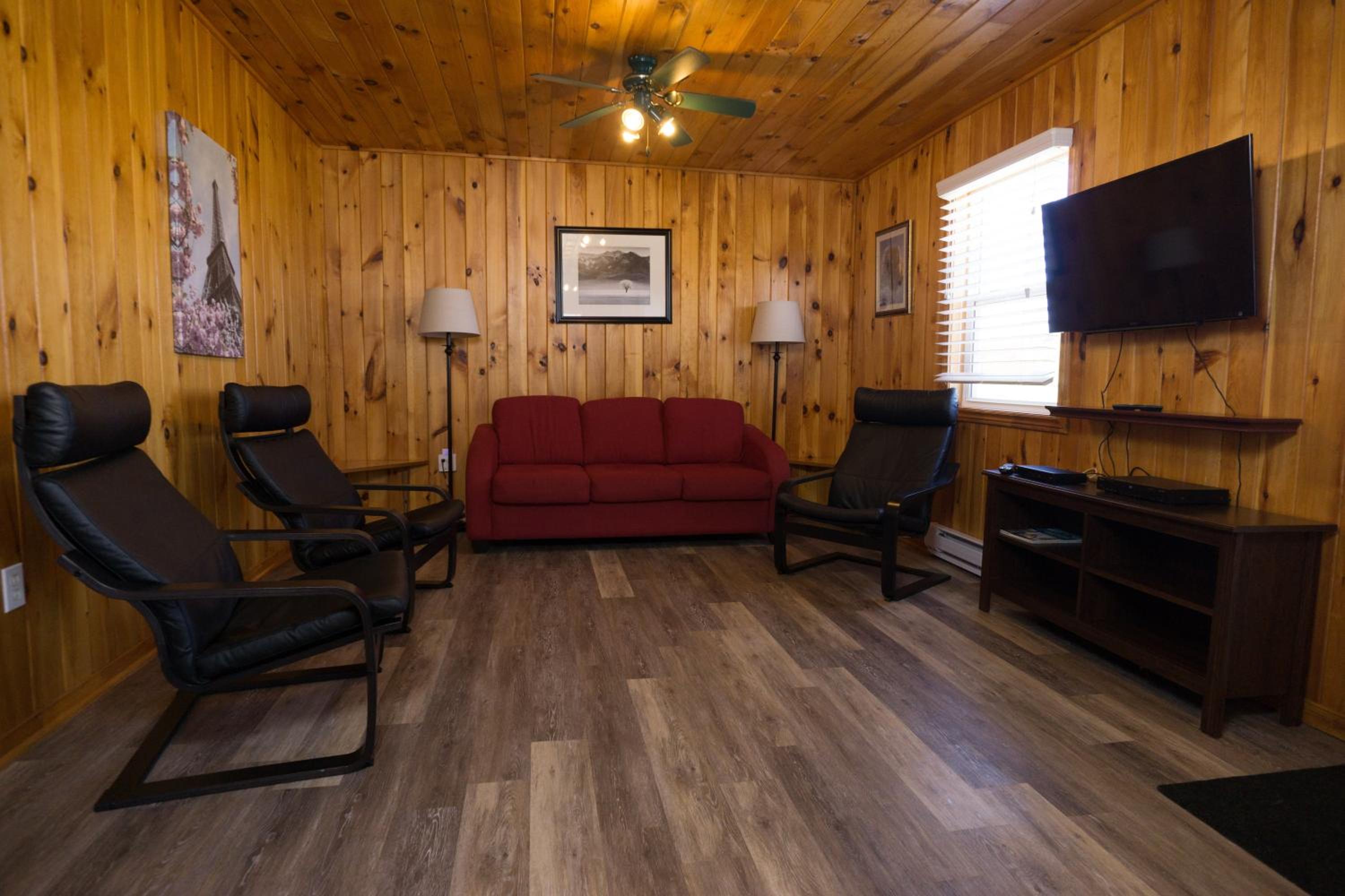 Two-Bedroom Chalet photo 3