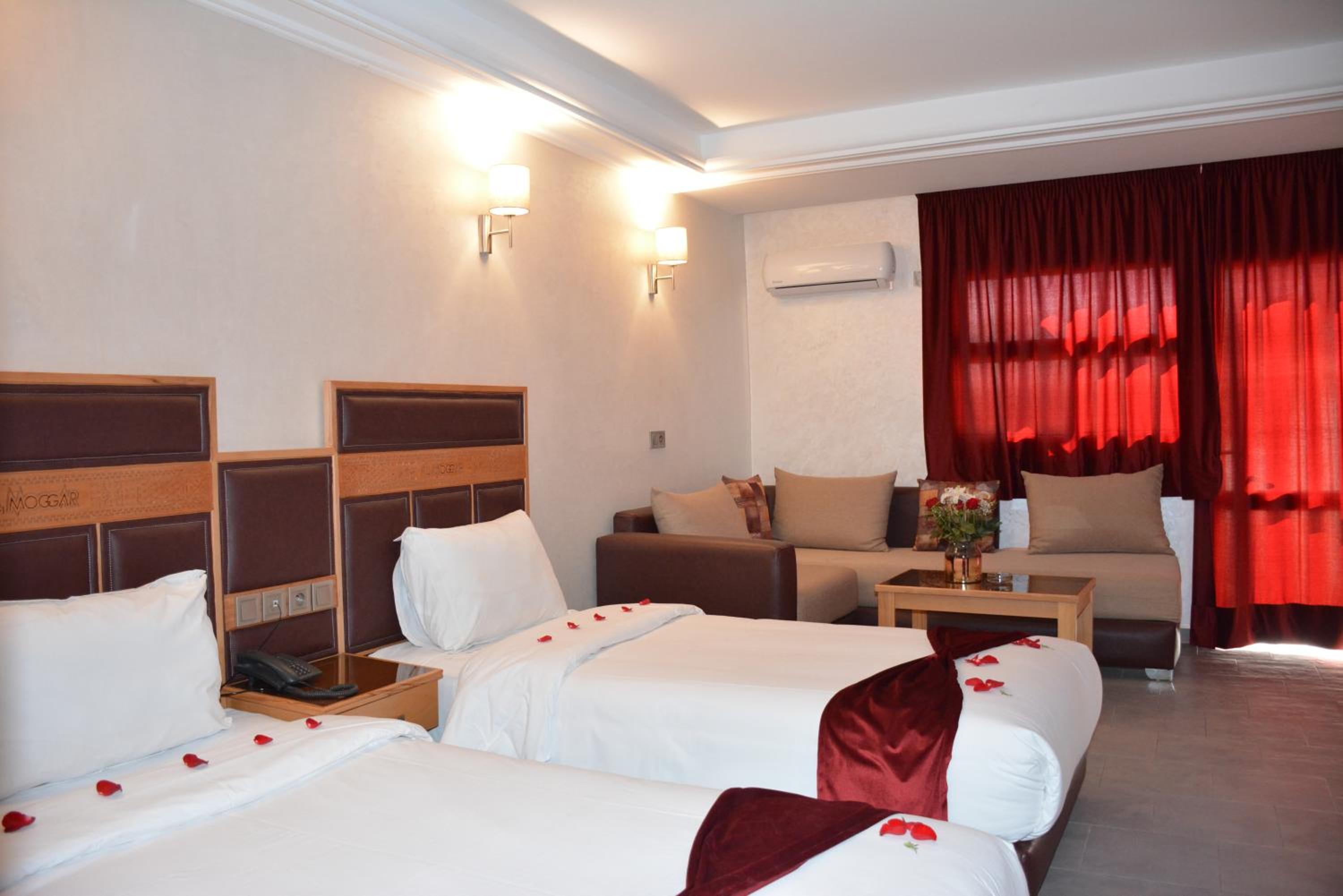 Triple Room (2 Adults + 1 Child)