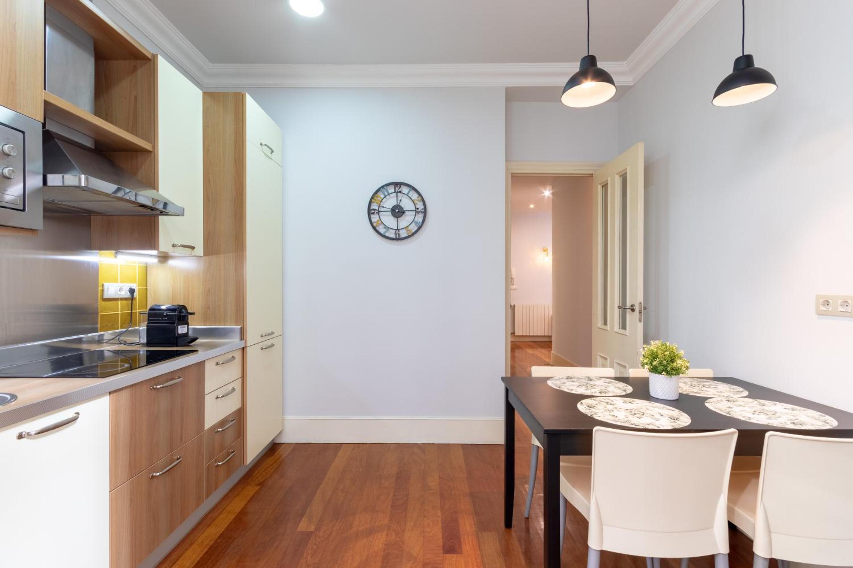 Two-Bedroom Apartment - Photo 15