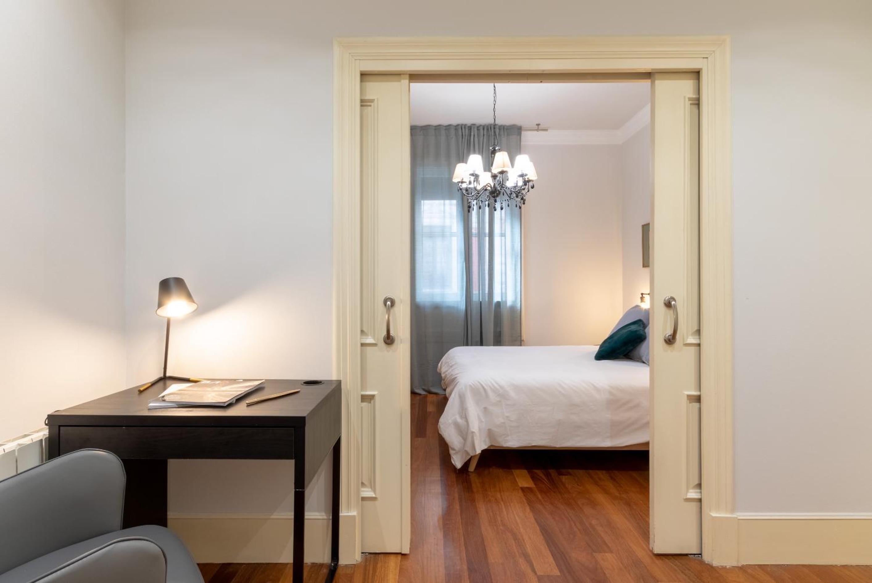 Two-Bedroom Apartment - Photo 7