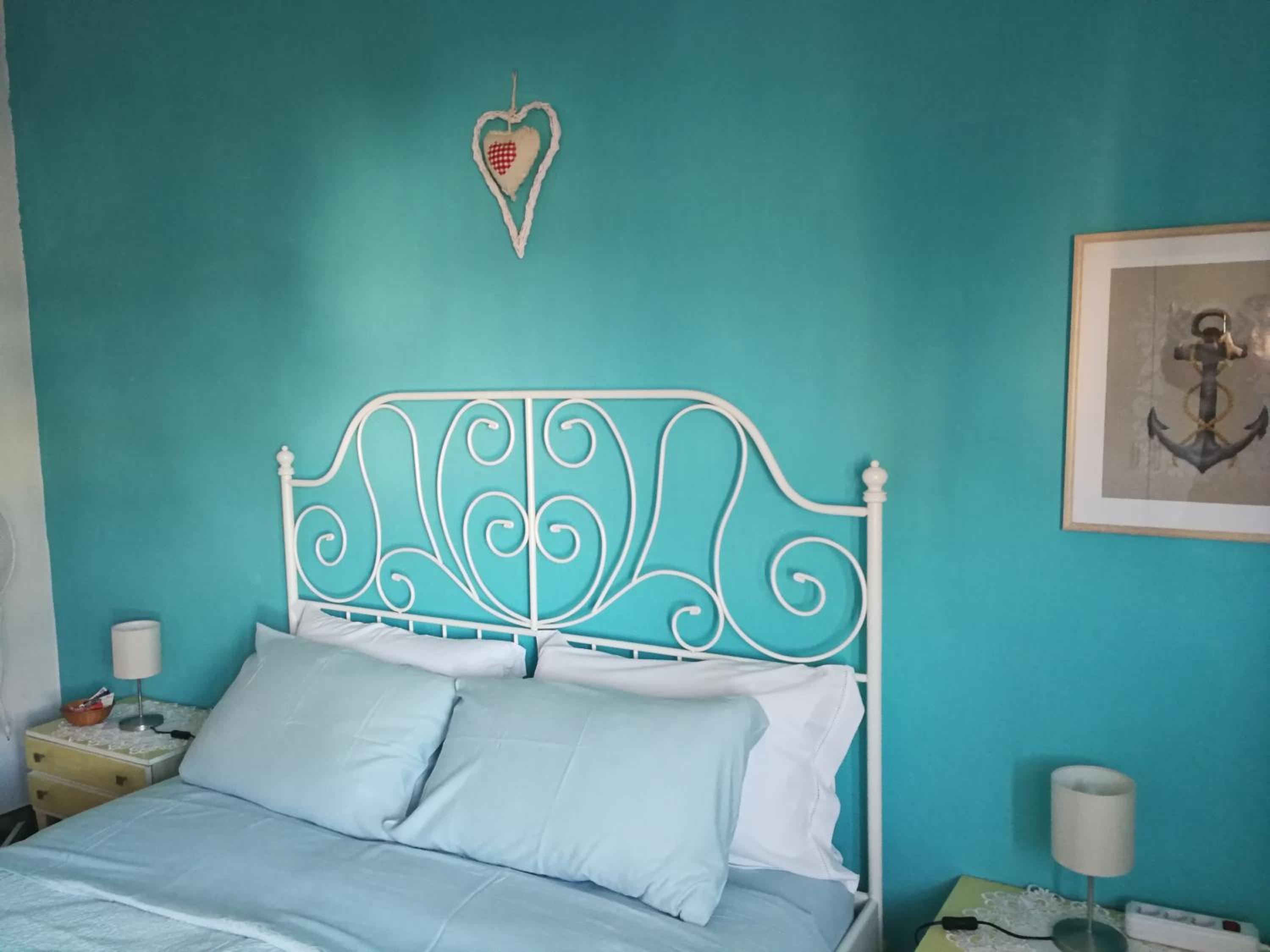 Double Room - Photo 18