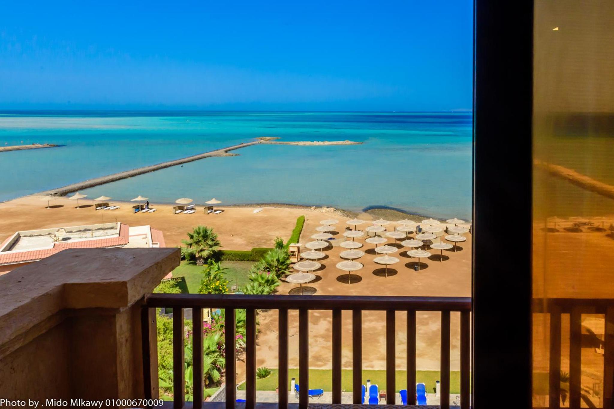 Apartment with Sea View - Photo 1