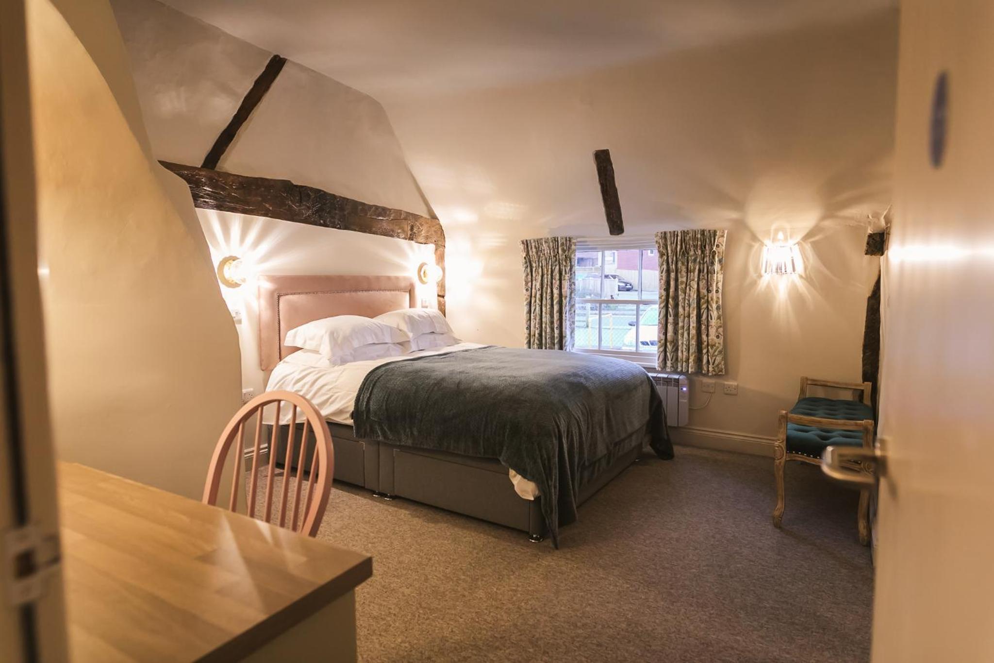 Deluxe Family Suite