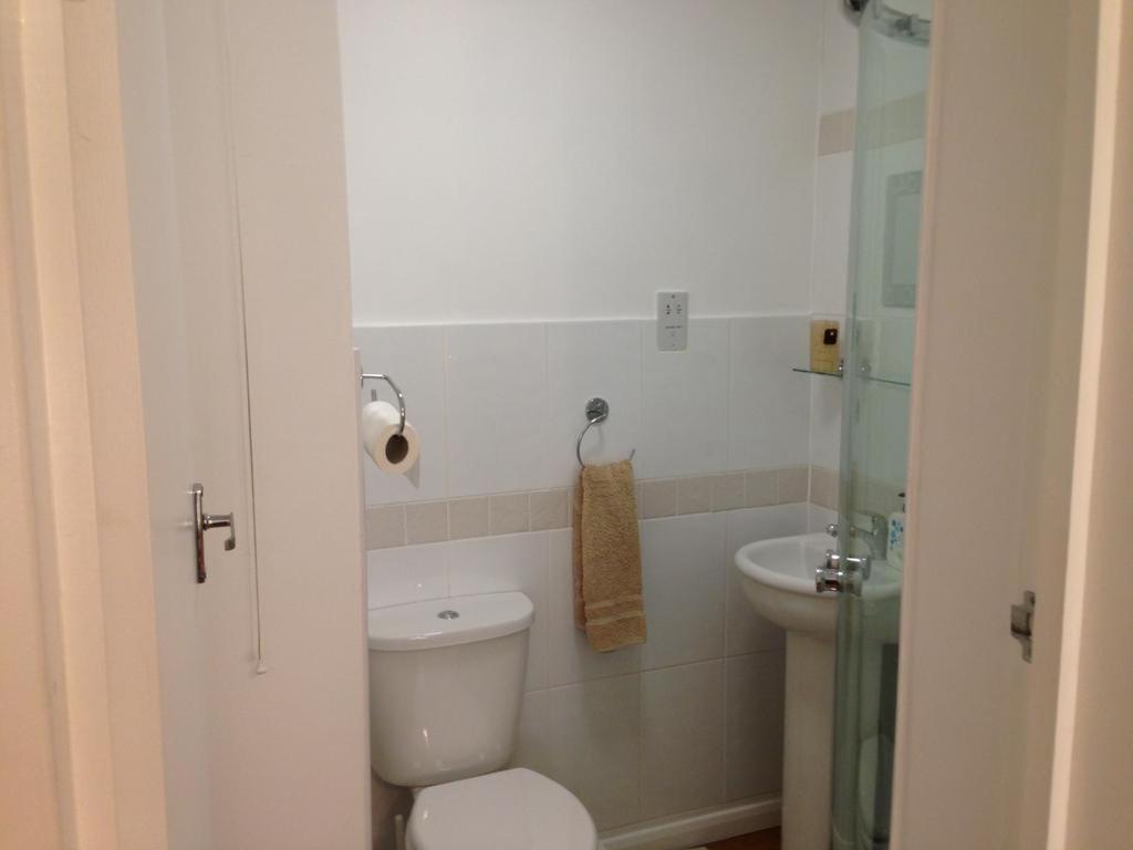 Standard Double Room - Photo 2