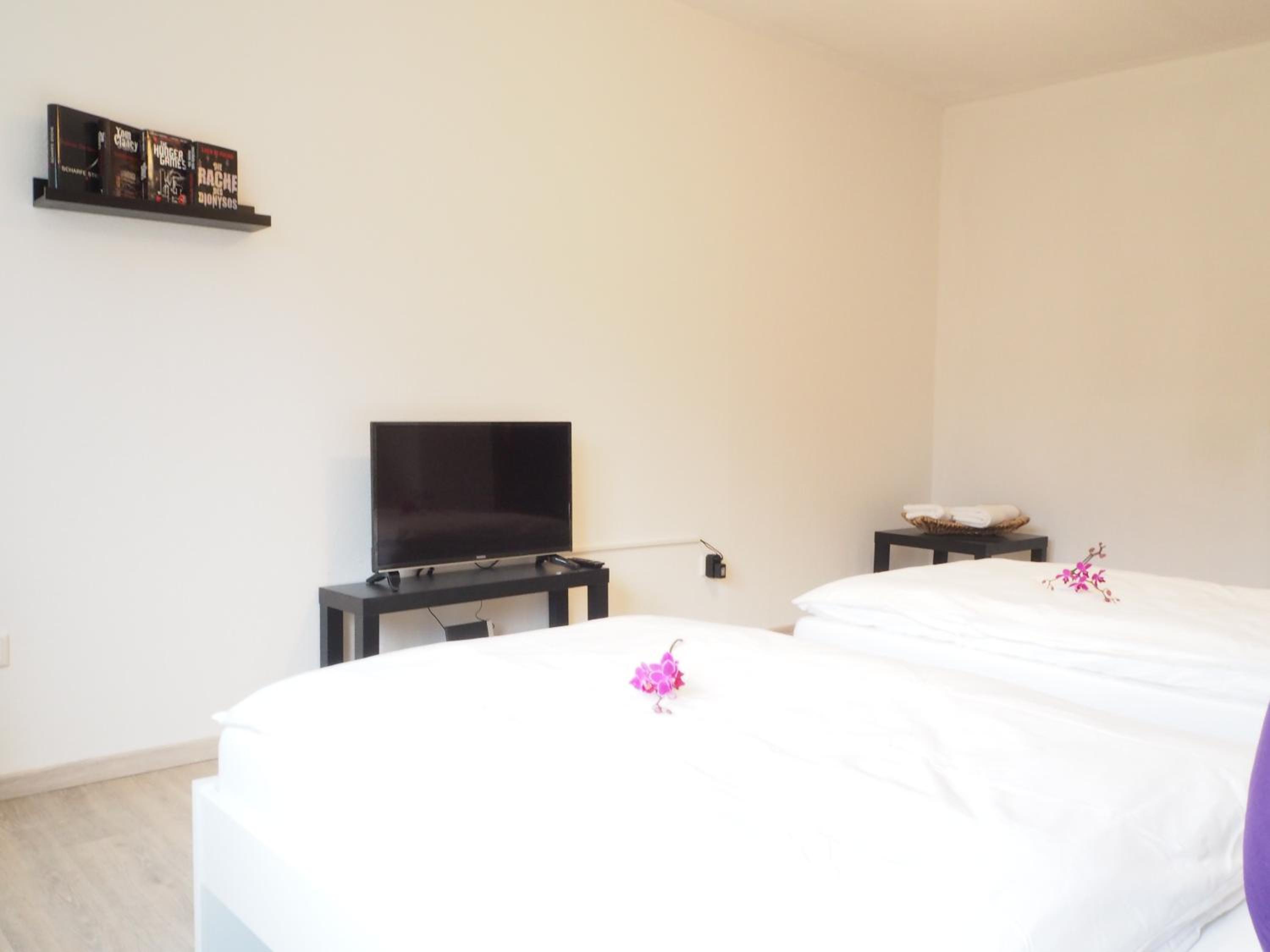 Twin Room With Garden View photo 3
