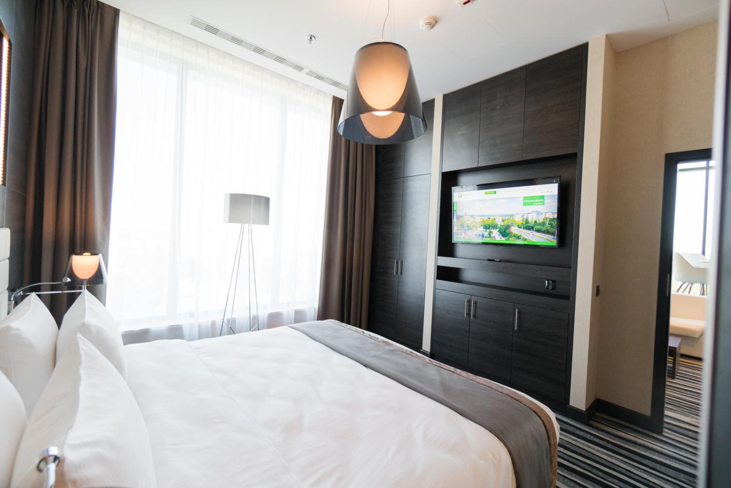 Executive King Suite photo 2