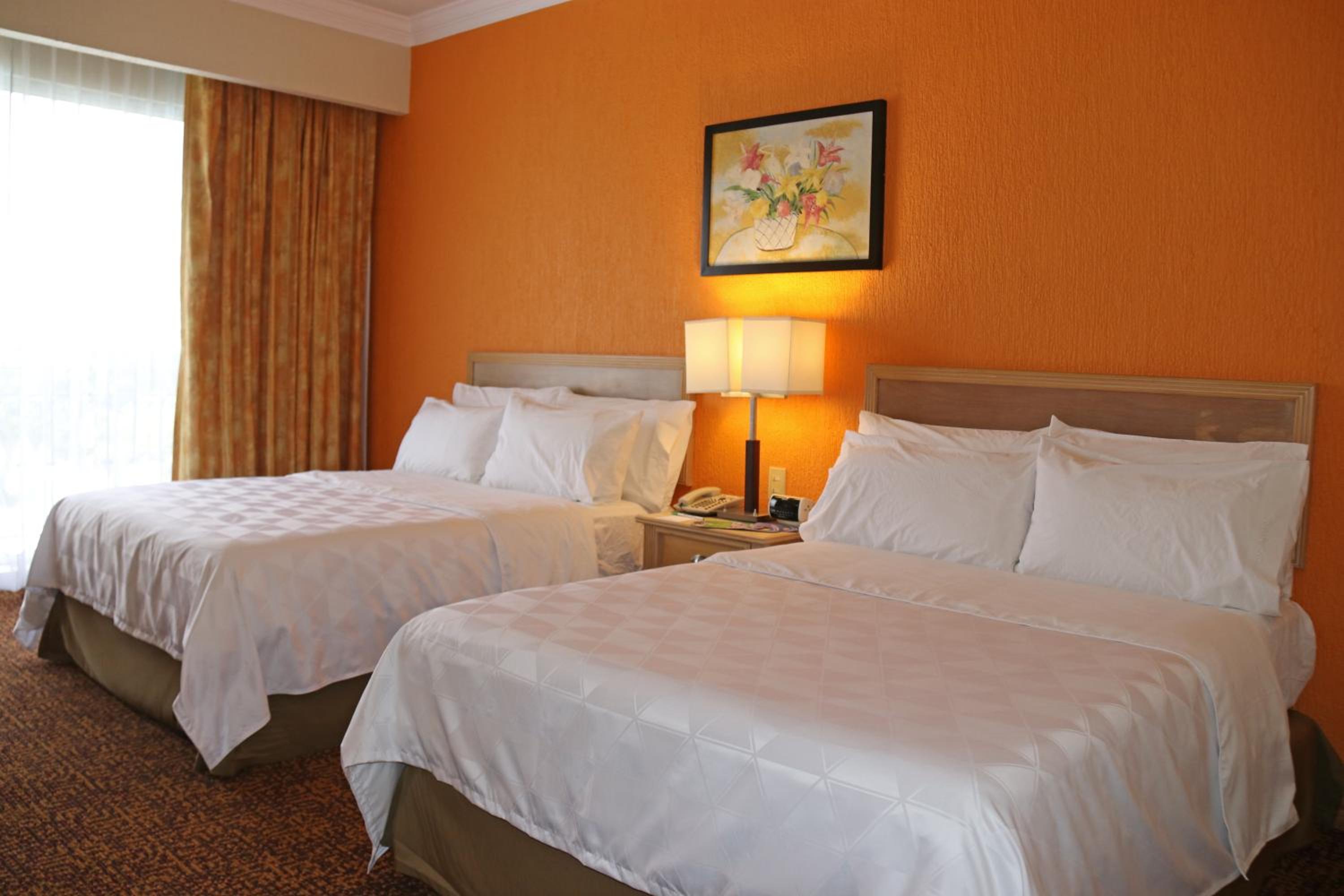 Standard Double Room with Two Double Beds - Photo 5