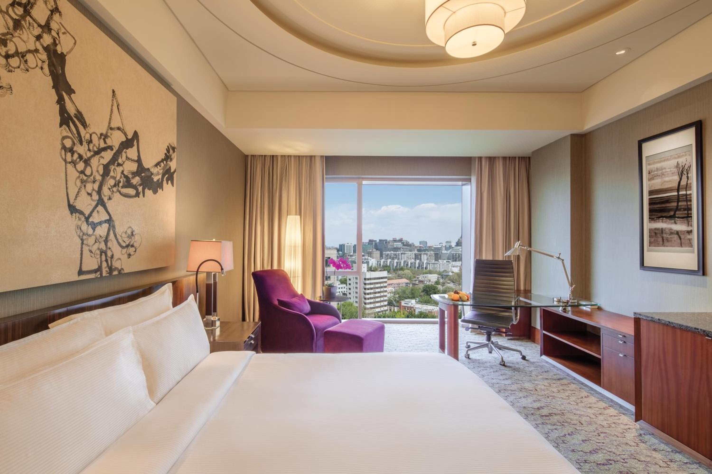Classic King Room - Photo 3