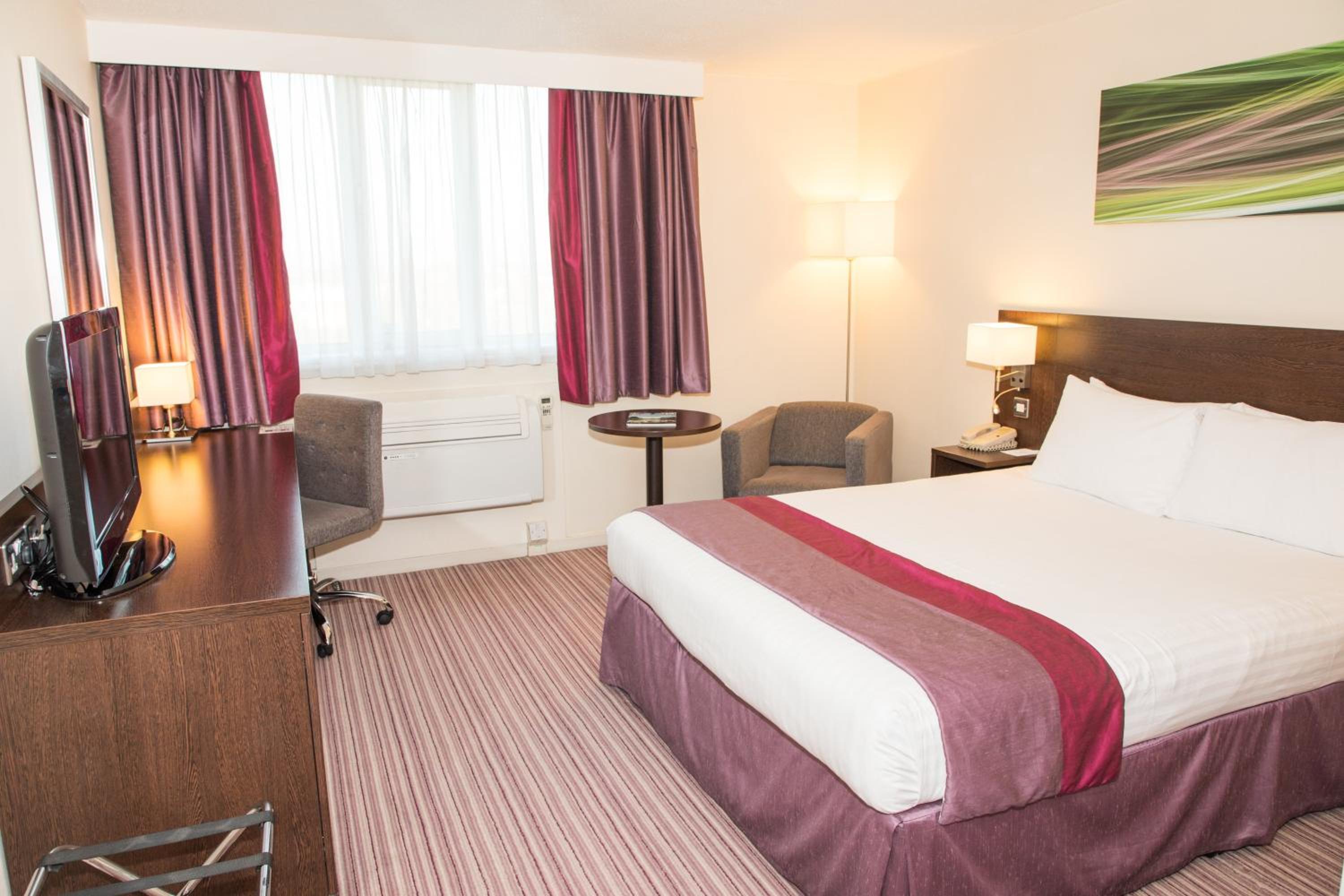 Standard Double Room - Photo 12