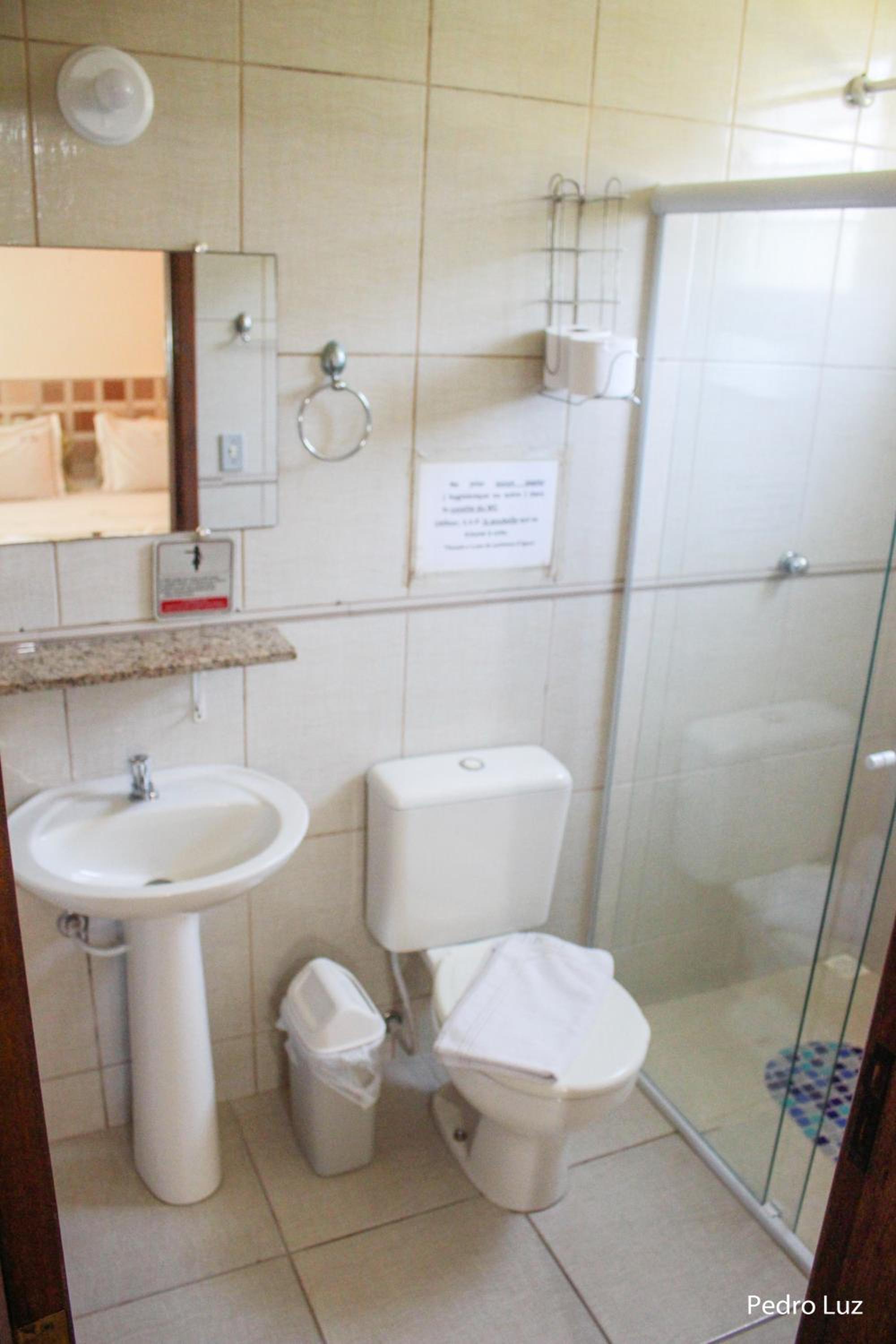 Deluxe One-Bedroom Apartment with Garden View photo 2