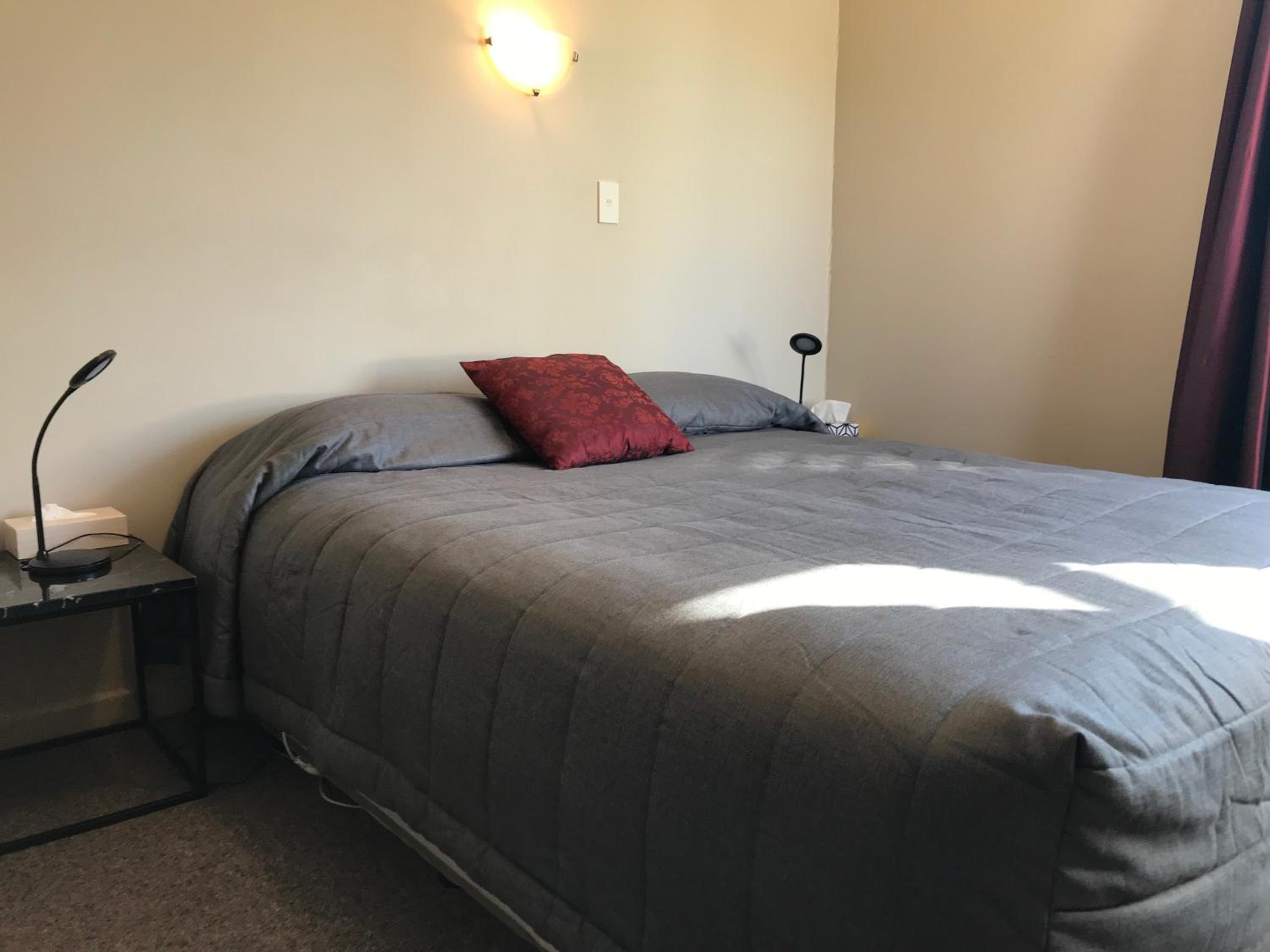 Deluxe Queen Room photo 1