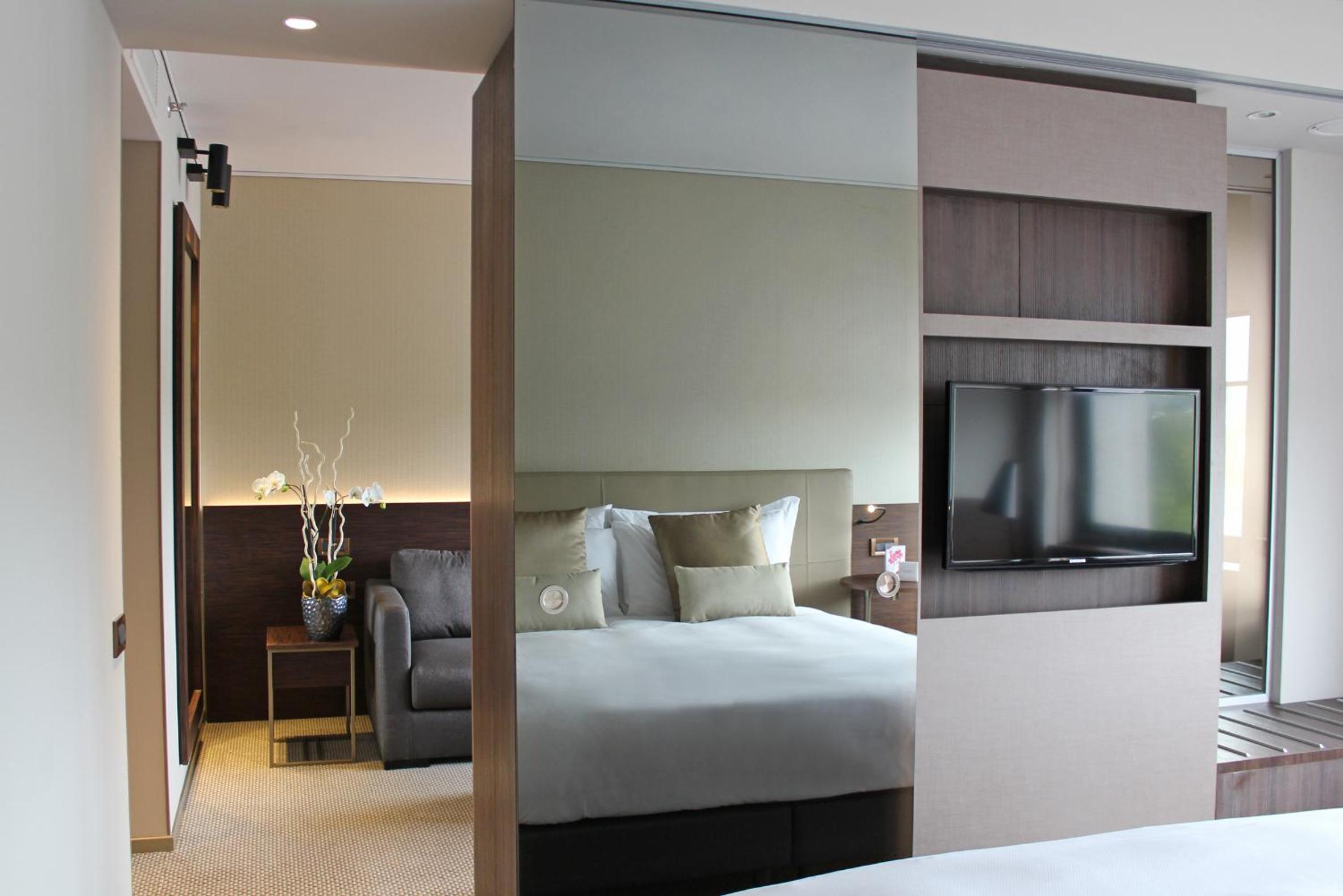 One-Bedroom Suite