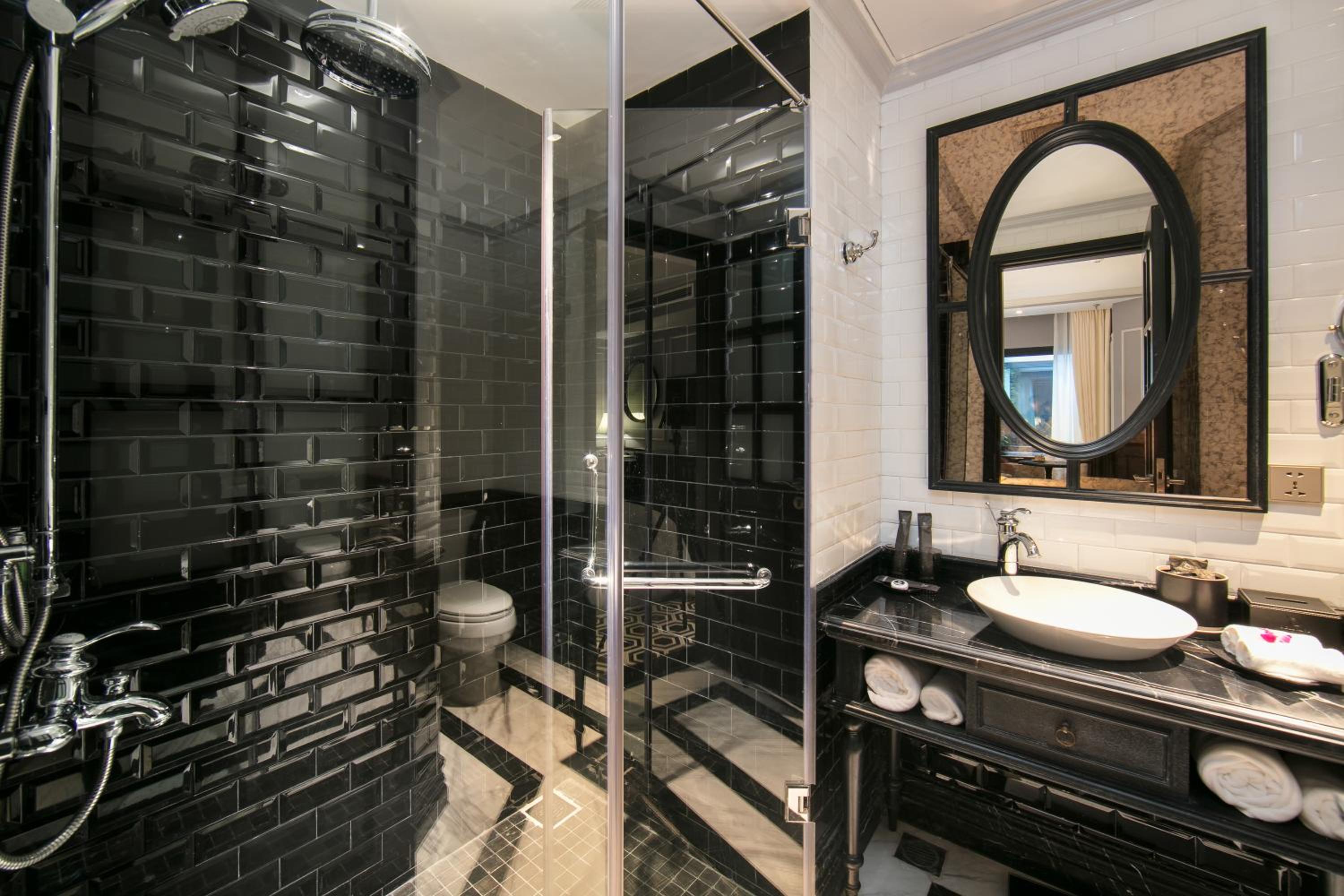 Executive Double or Twin Room with Internal Window