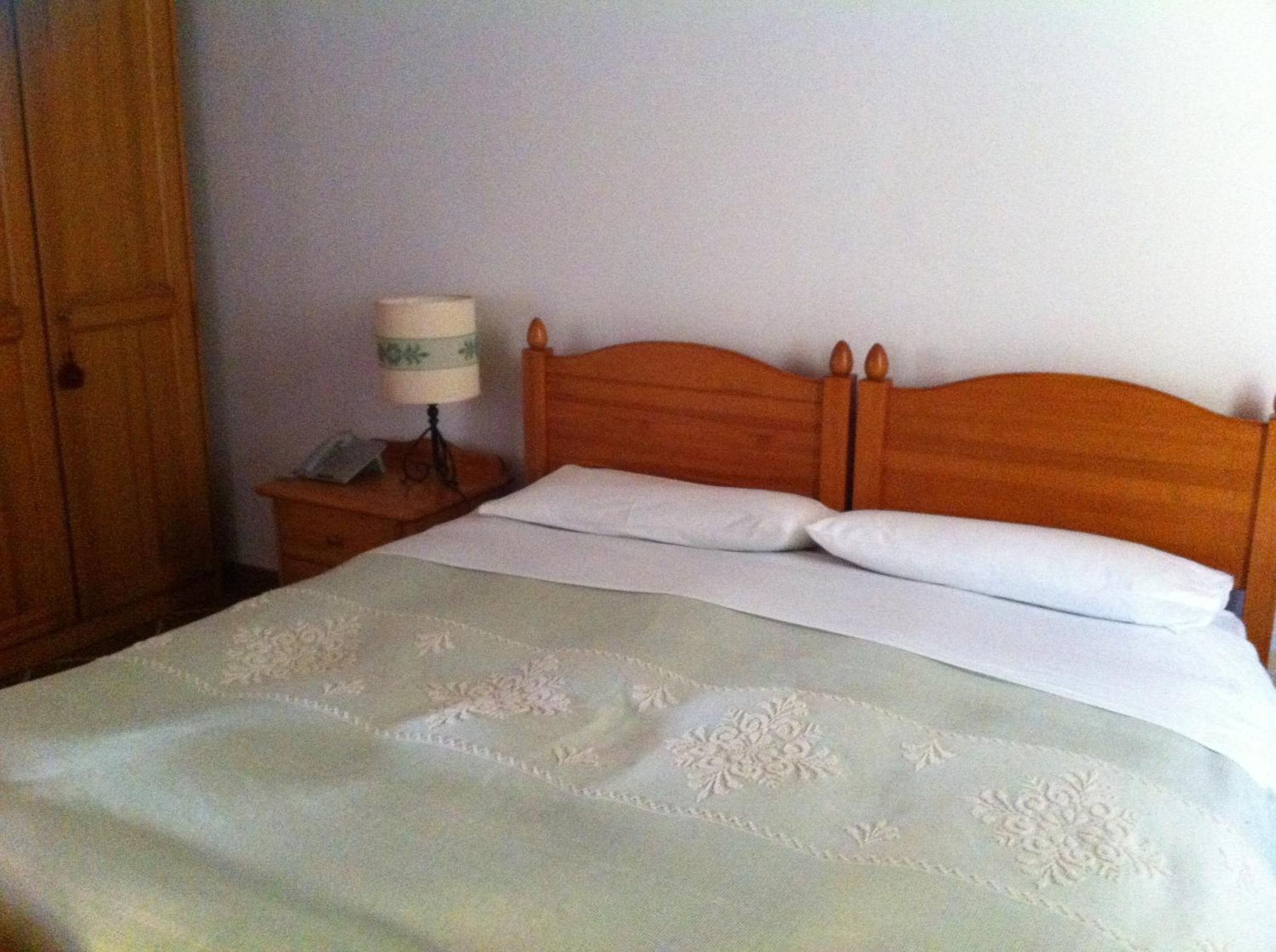 Double Room - Photo 5