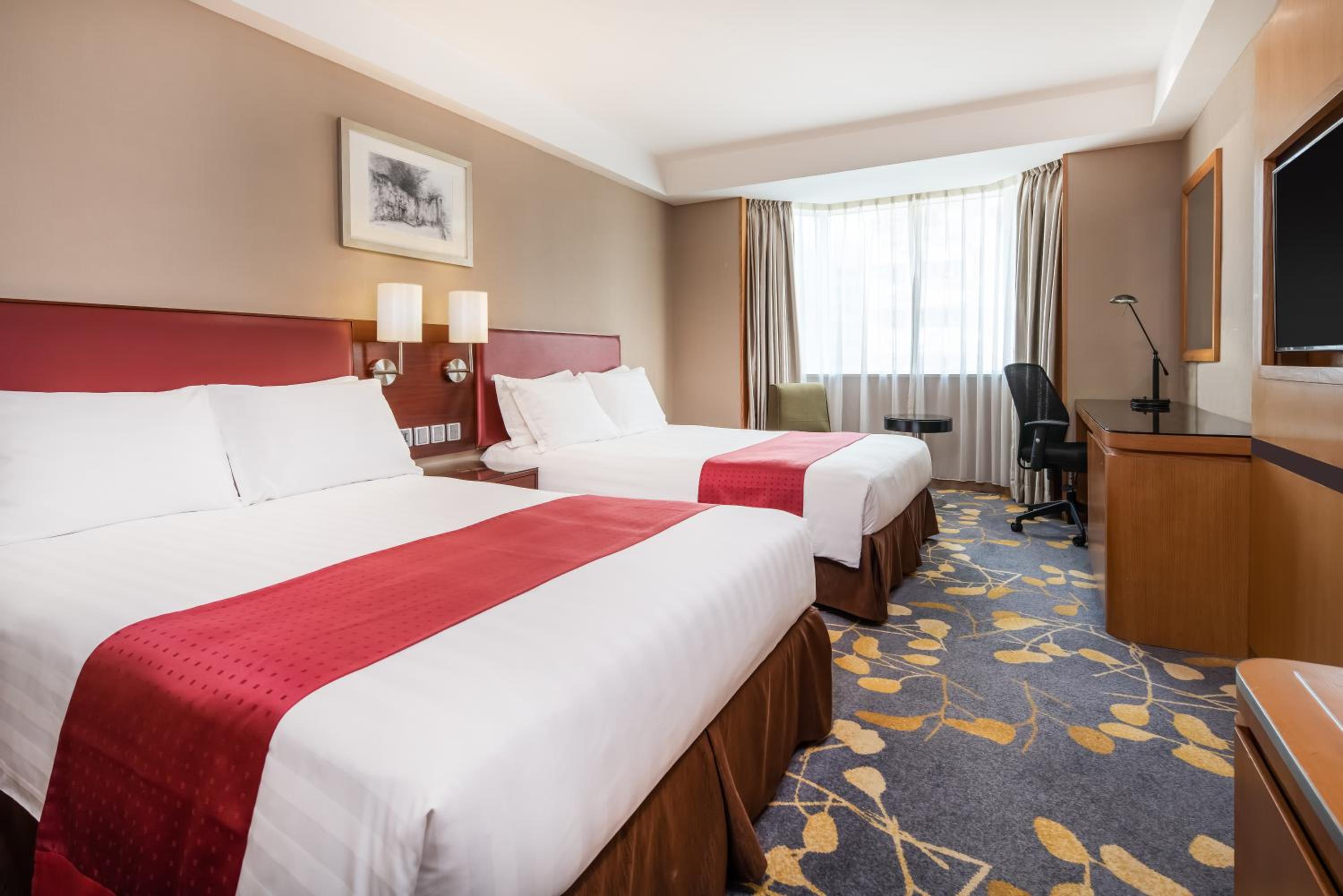Standard Twin Room - Photo 1