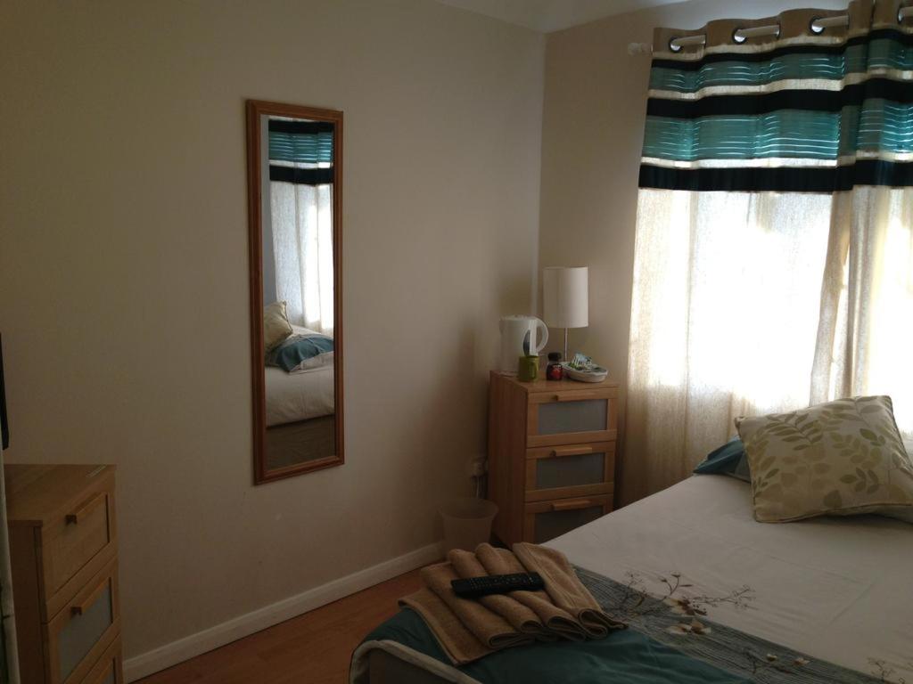 Standard Double Room - Photo 4