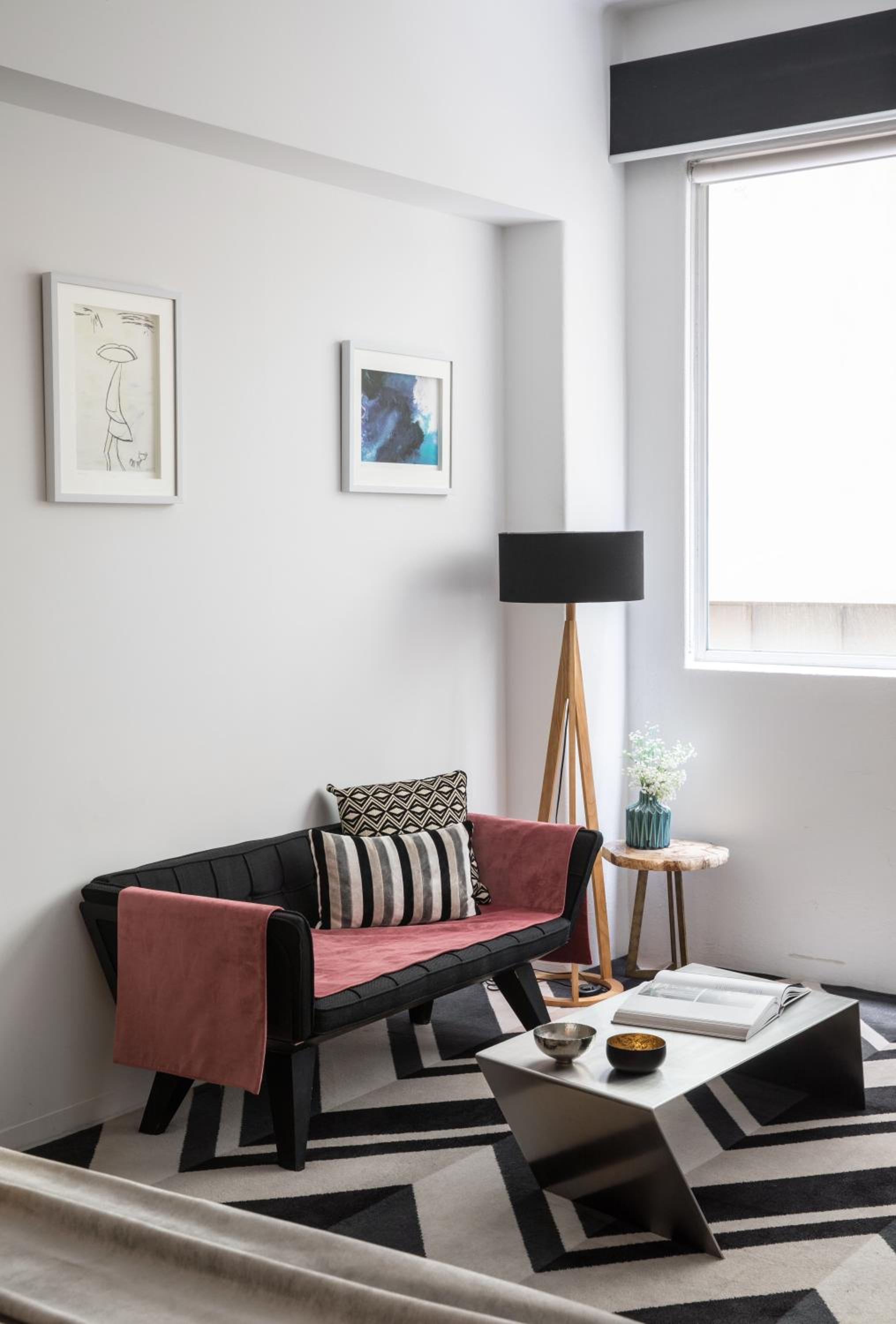 Superior King Room - Photo 5