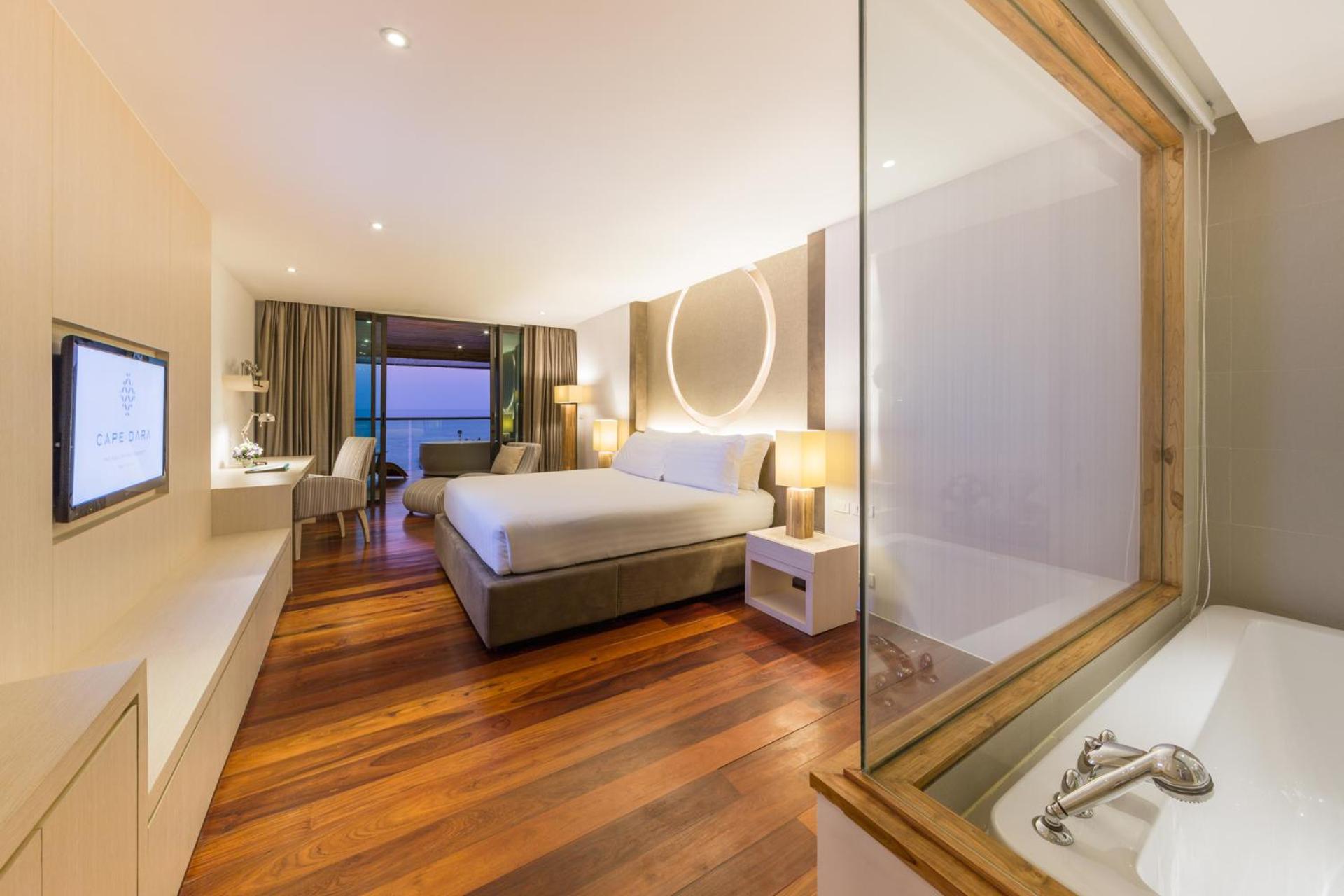 Dara Beachfront Suite with Club Benefits with Sea View