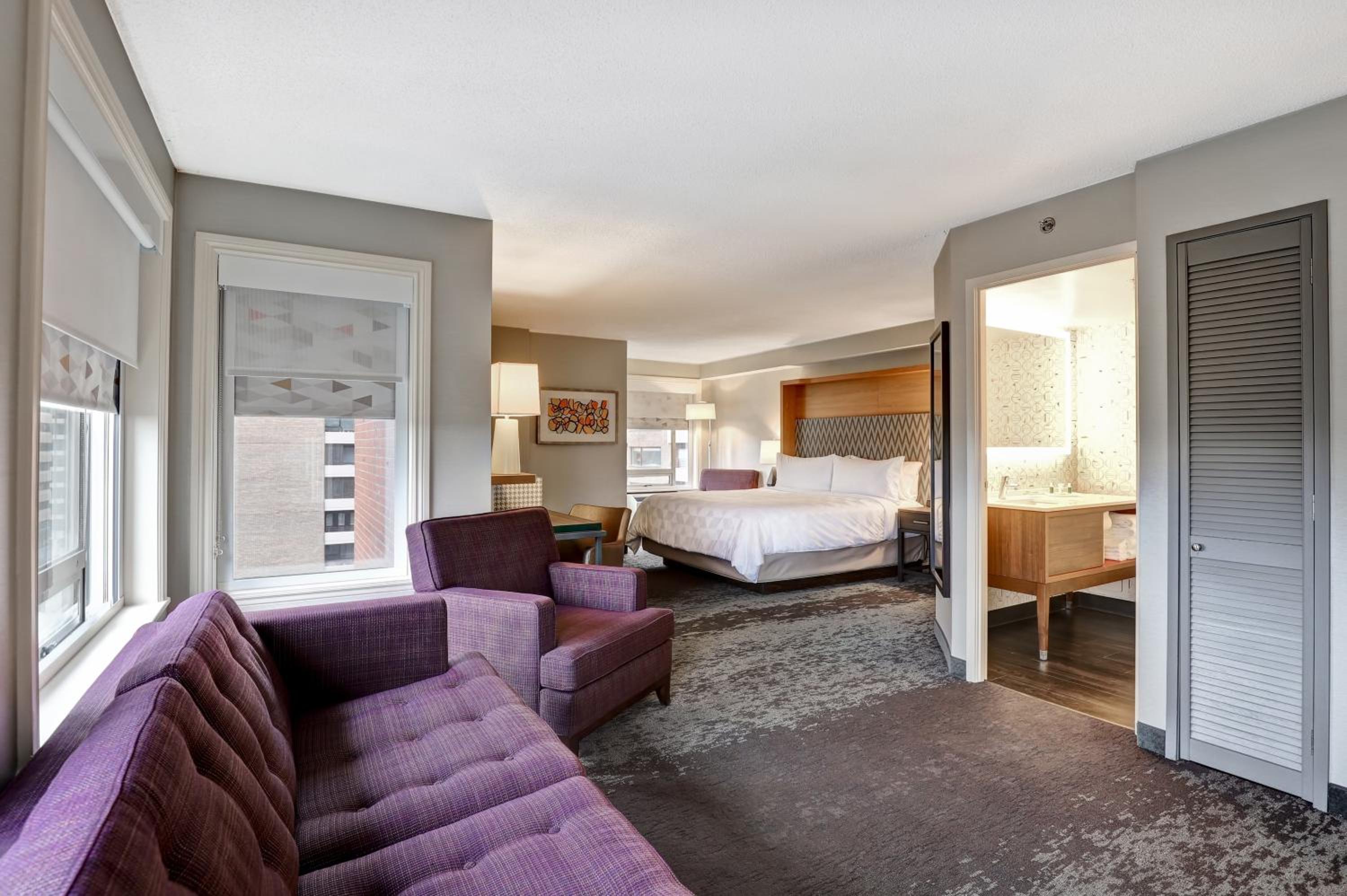 King Suite - Photo 5