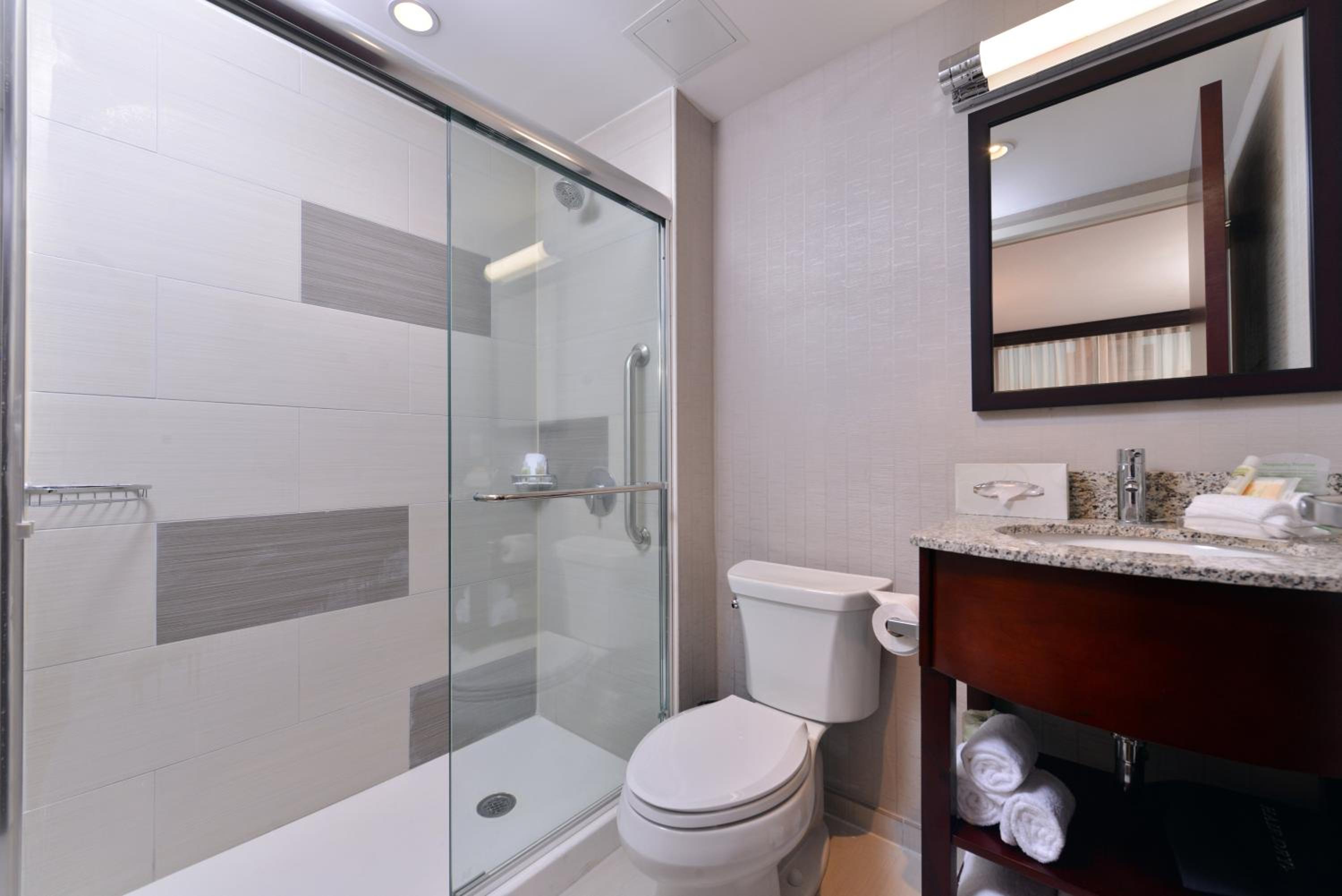 Standard King Room - High Floor