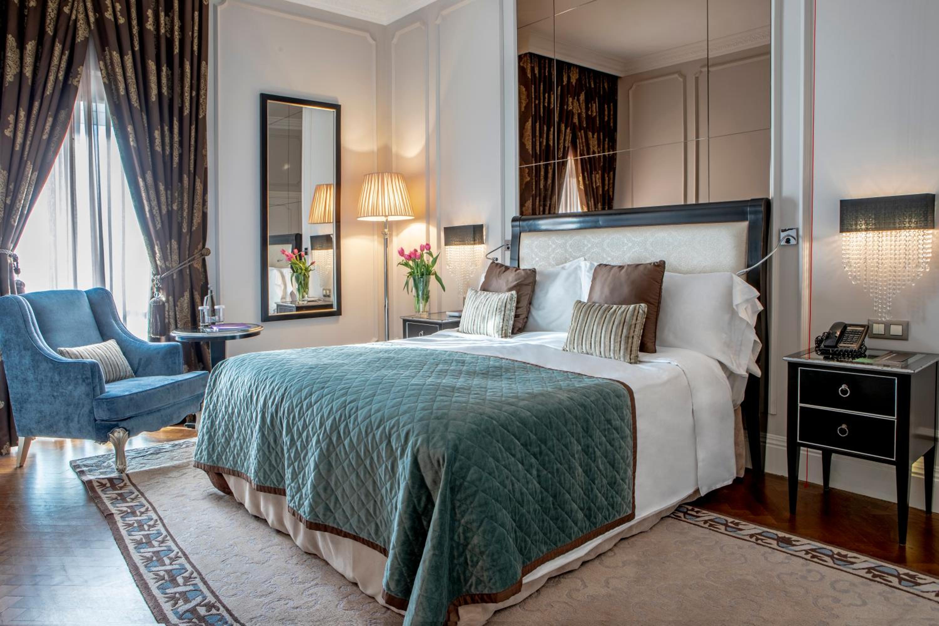 Classic King Room - Photo 1