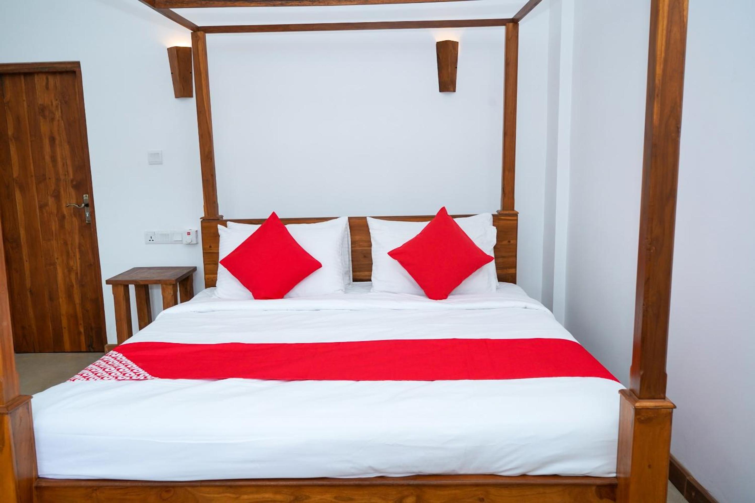 Deluxe Triple Room photo 3