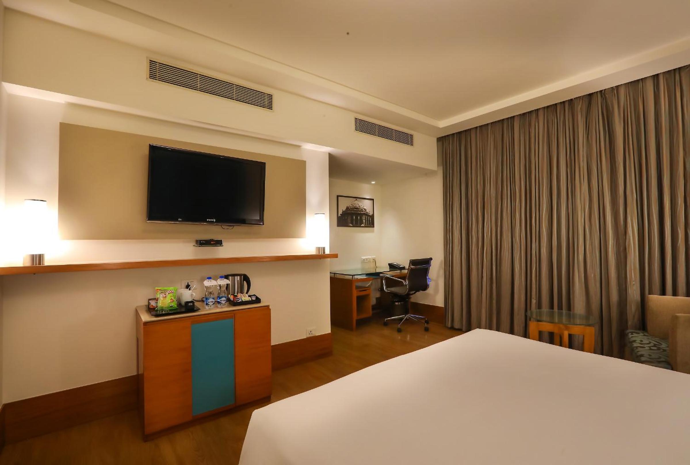 Deluxe Double Room - Photo 7