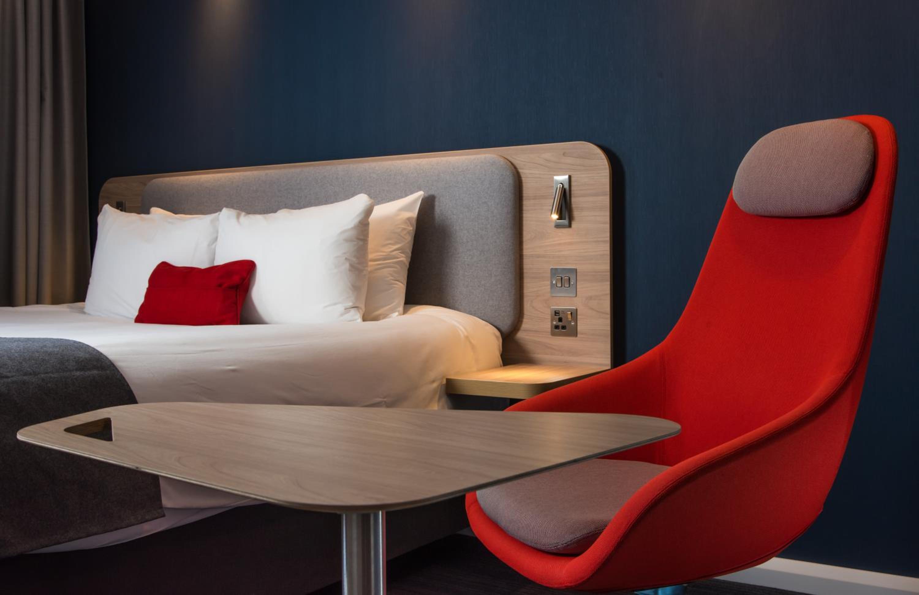 Standard Double Room with Free Hot Breakfast