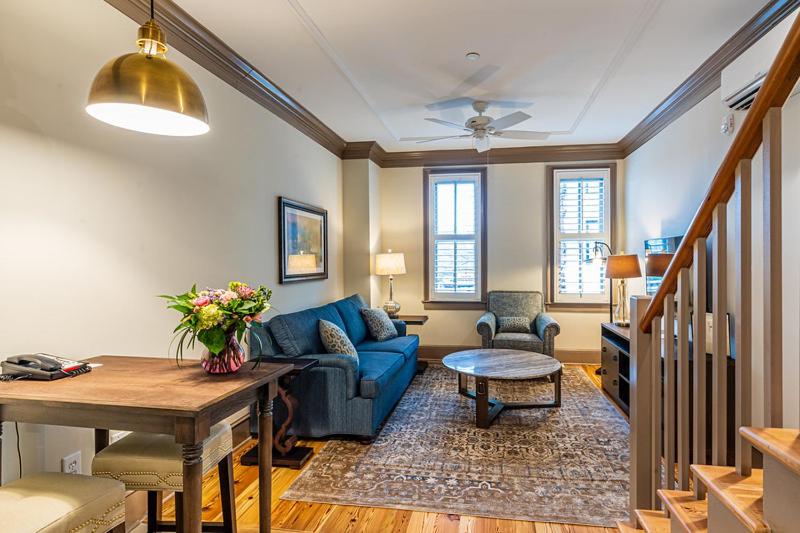 Townhouse Suite - Photo 1
