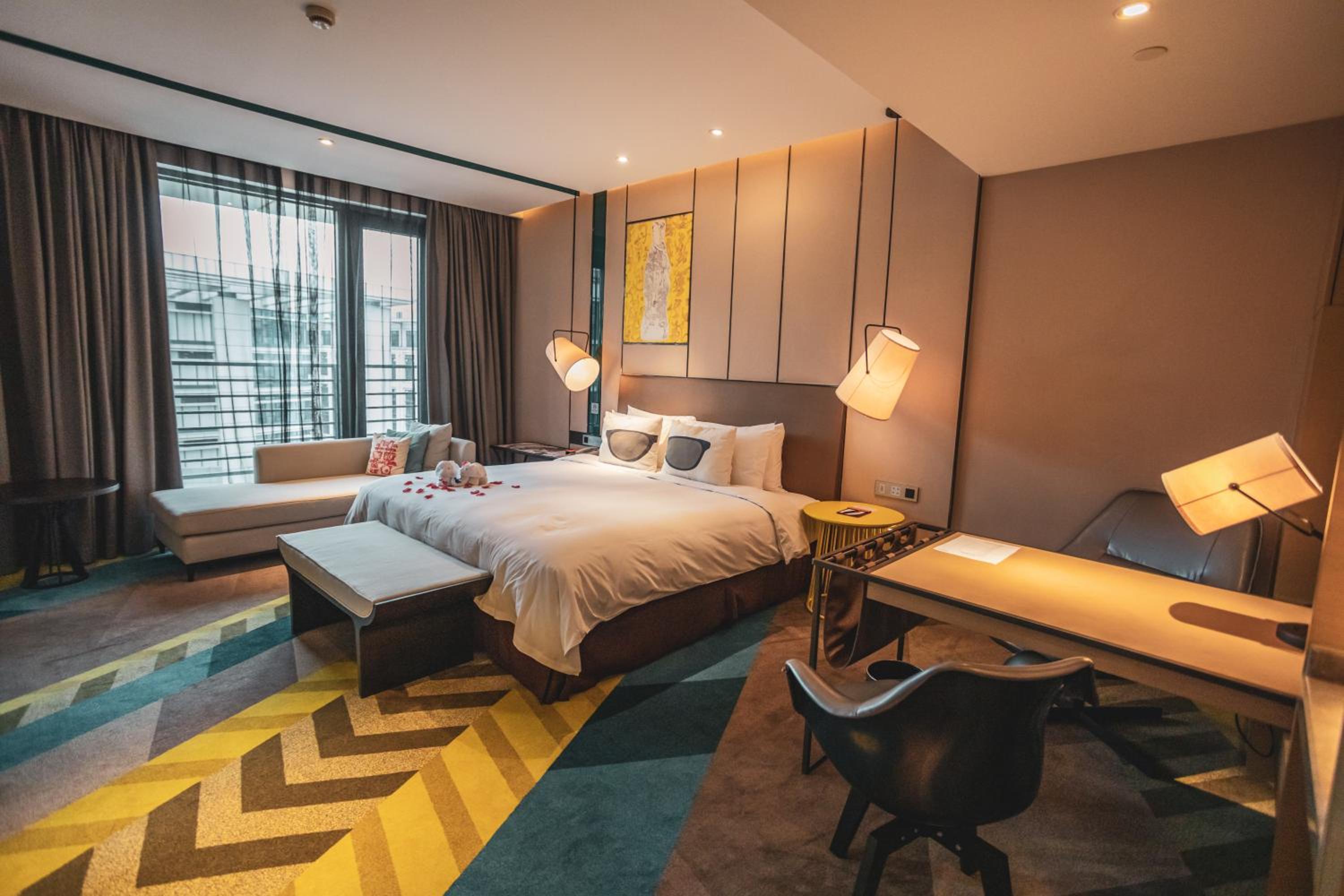 Executive King Room