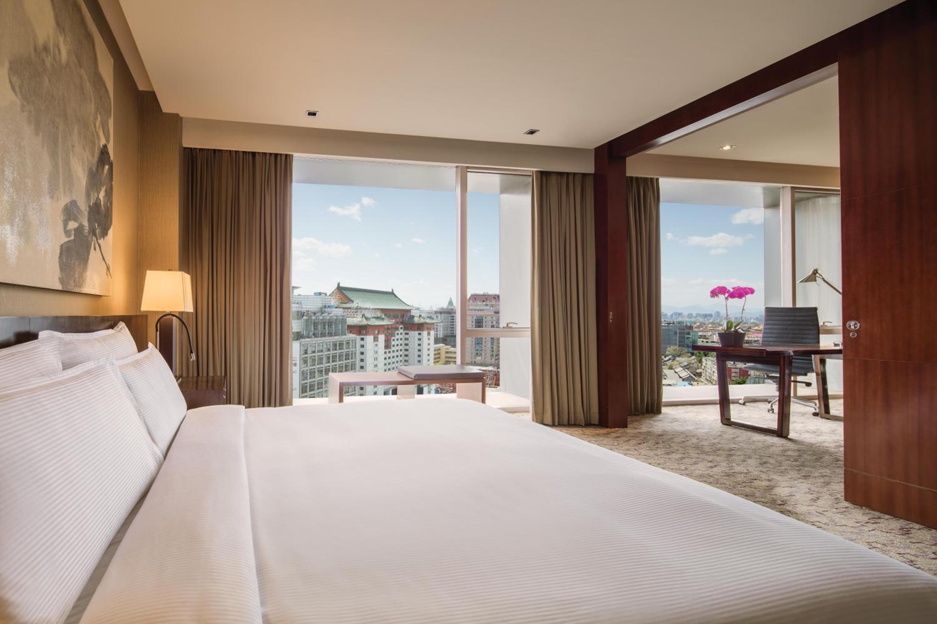 King Suite - Photo 1